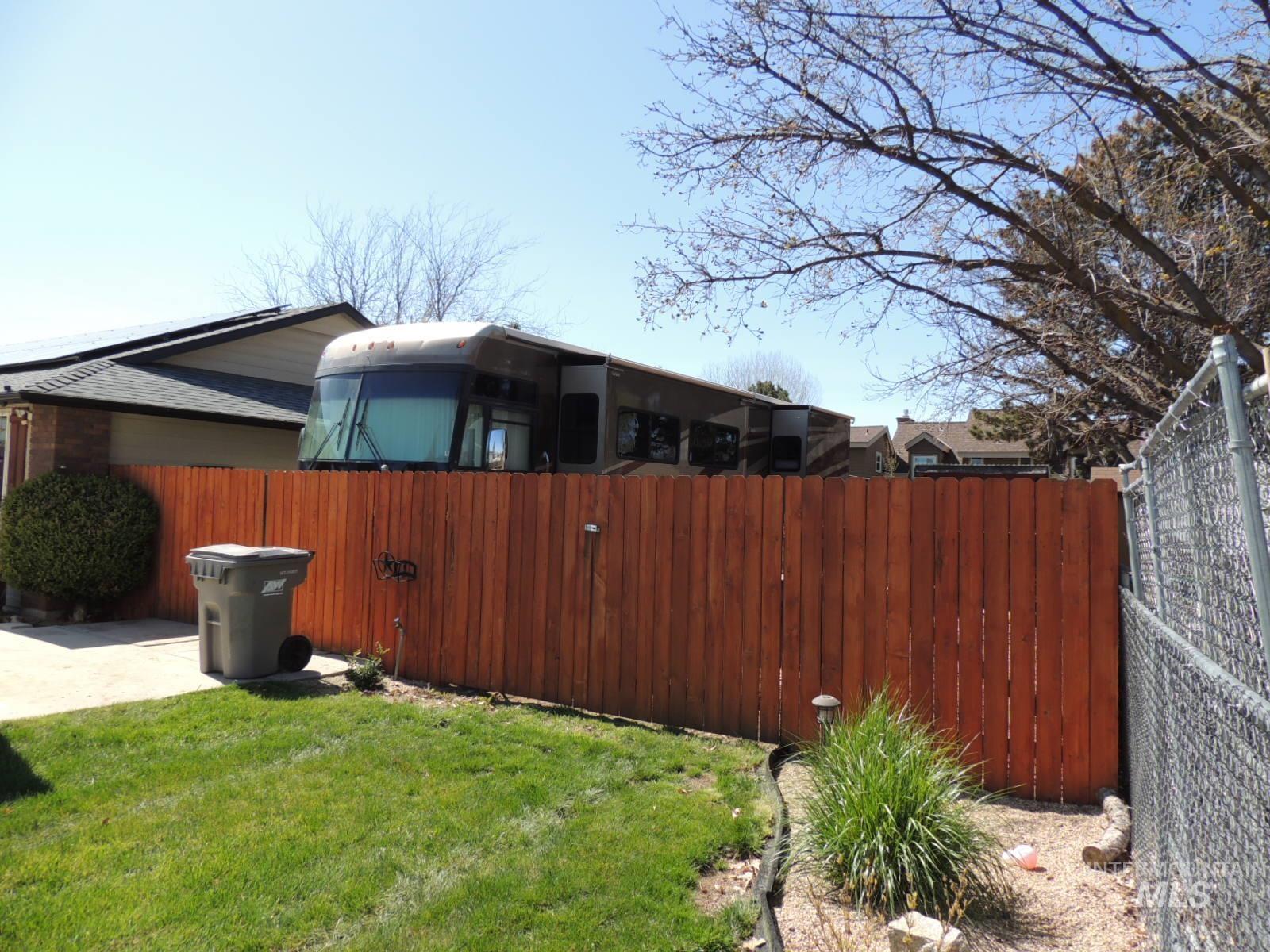 2043 S Ranchero Way Property Photo 46