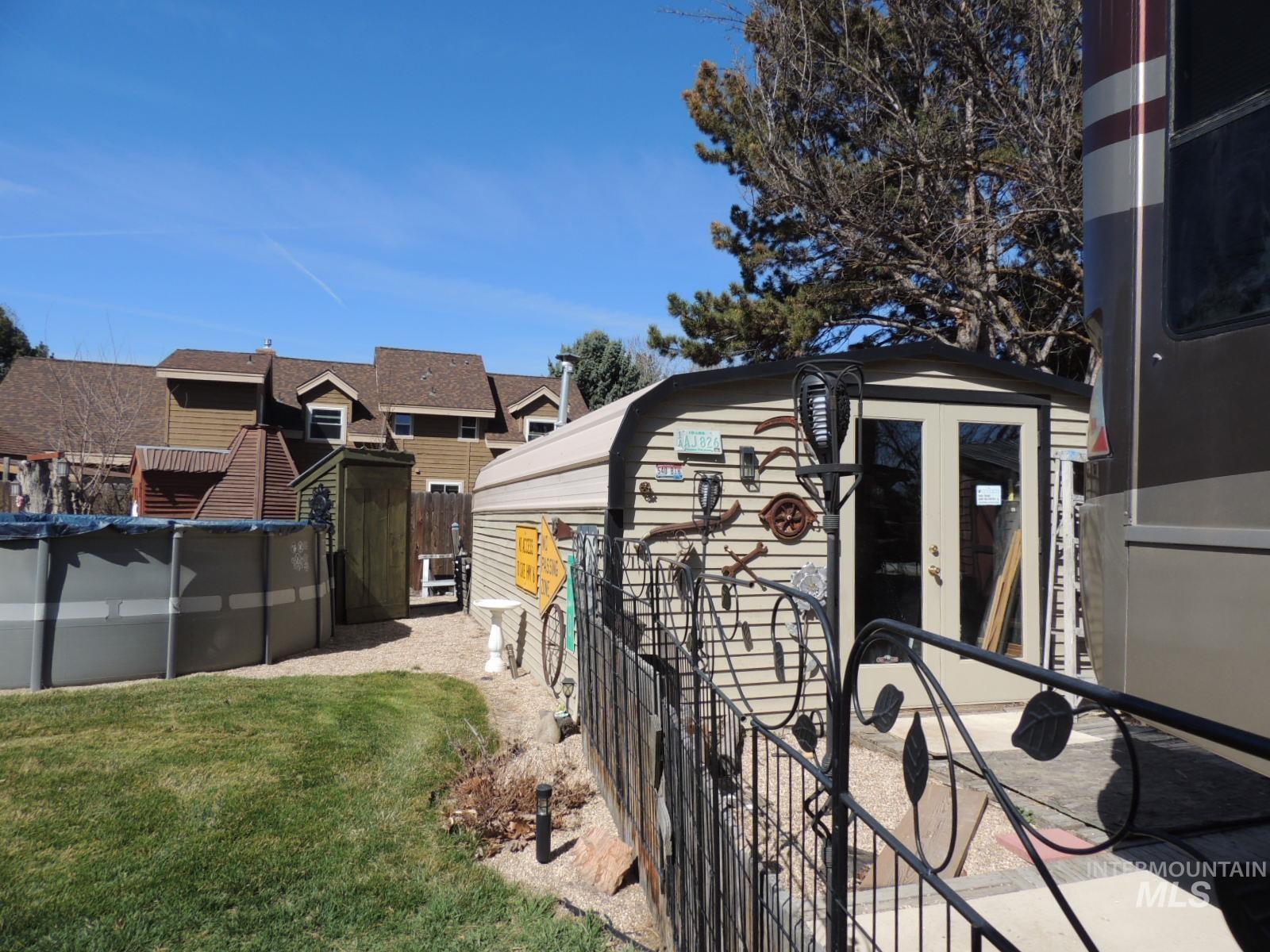 2043 S Ranchero Way Property Photo 48