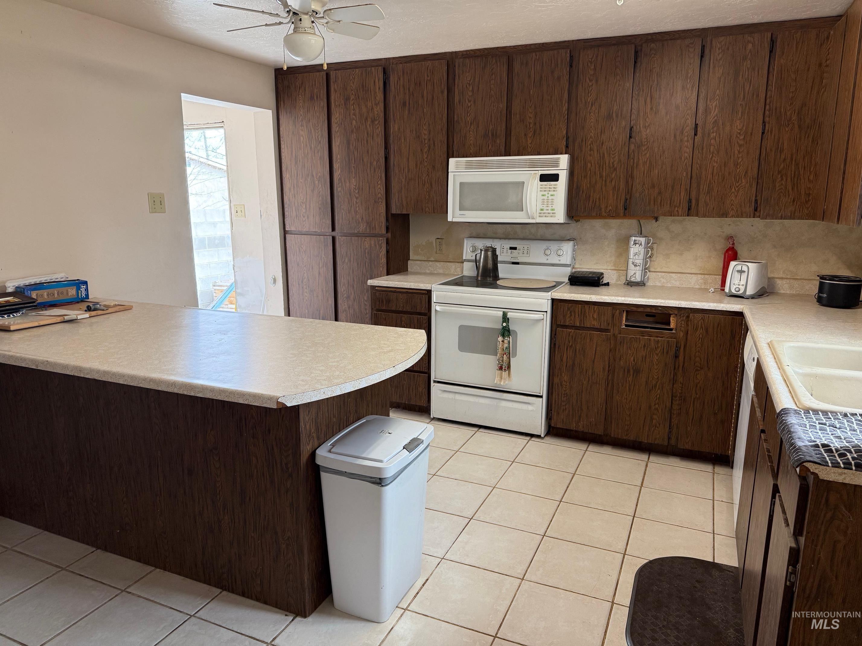 539 Lenz Ave Property Photo 5