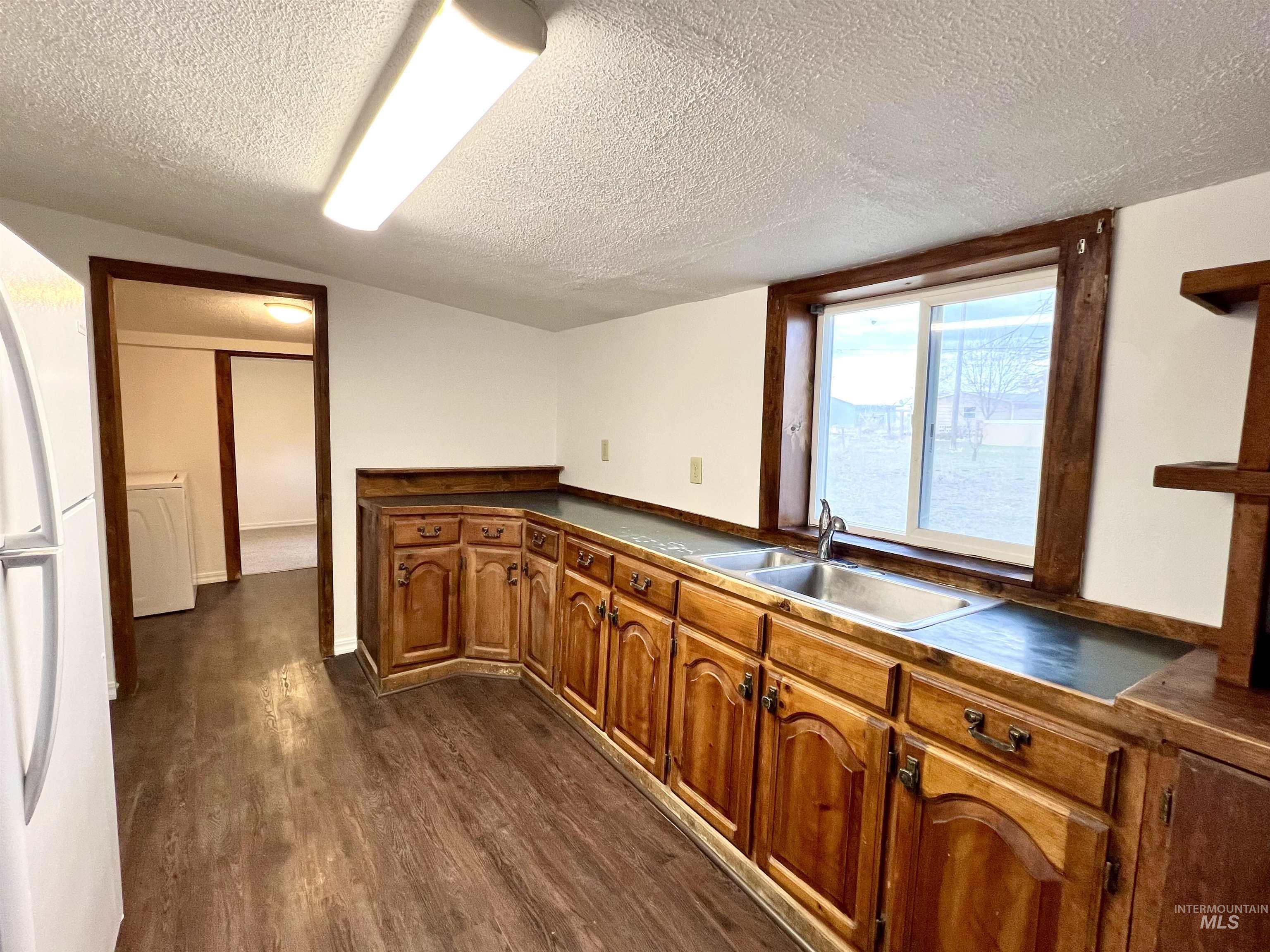 110 Sears St. Property Photo 4