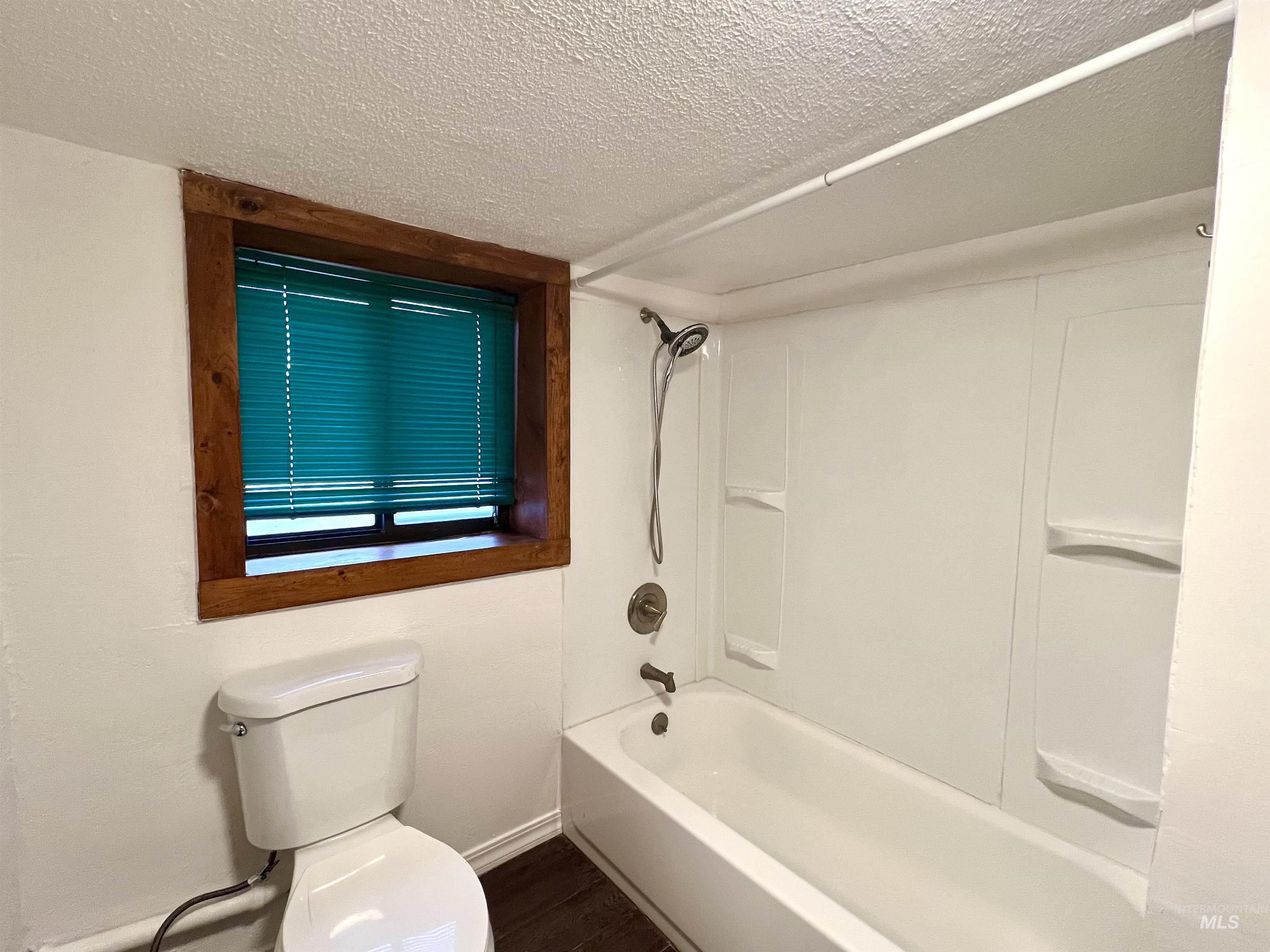 110 Sears St. Property Photo 10