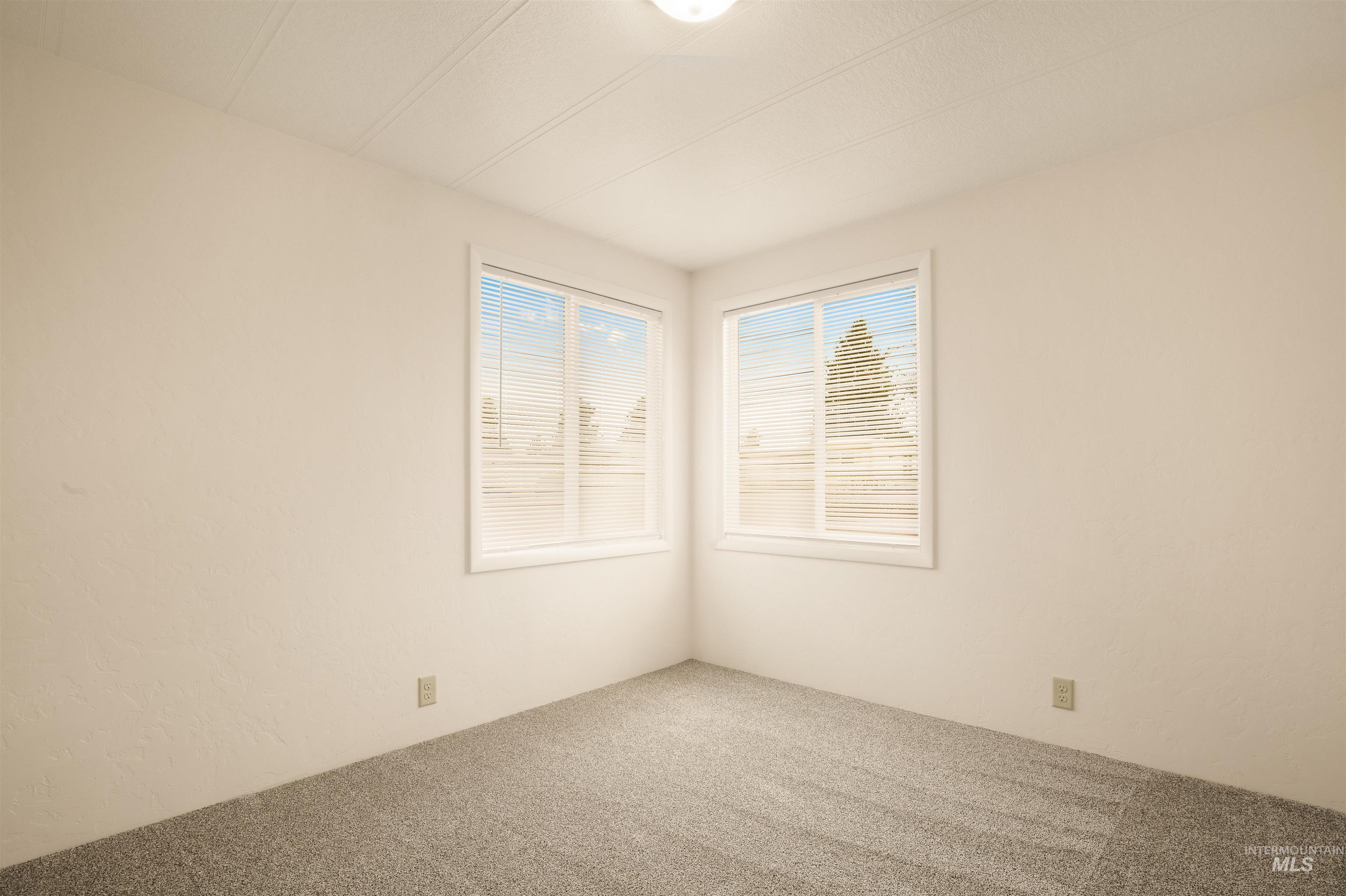 198 South Hills Road, #72 Property Photo 15
