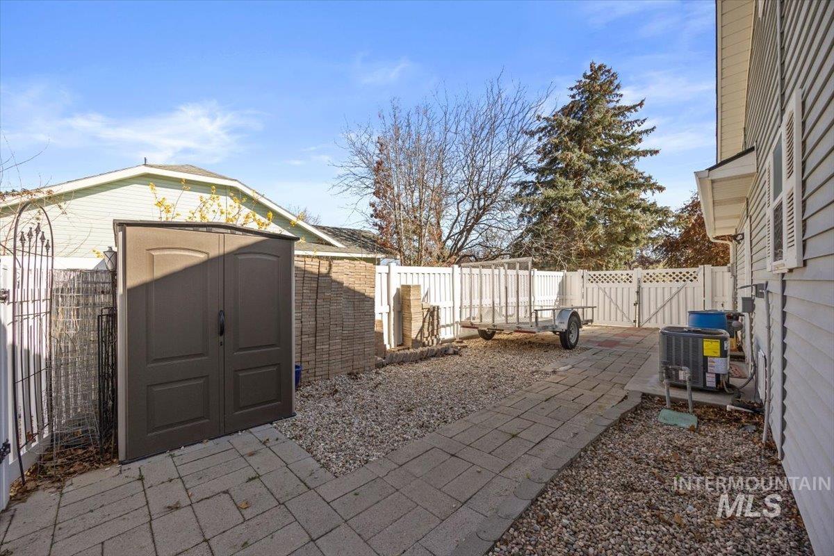 2346 W Rainfall St. Property Photo 36