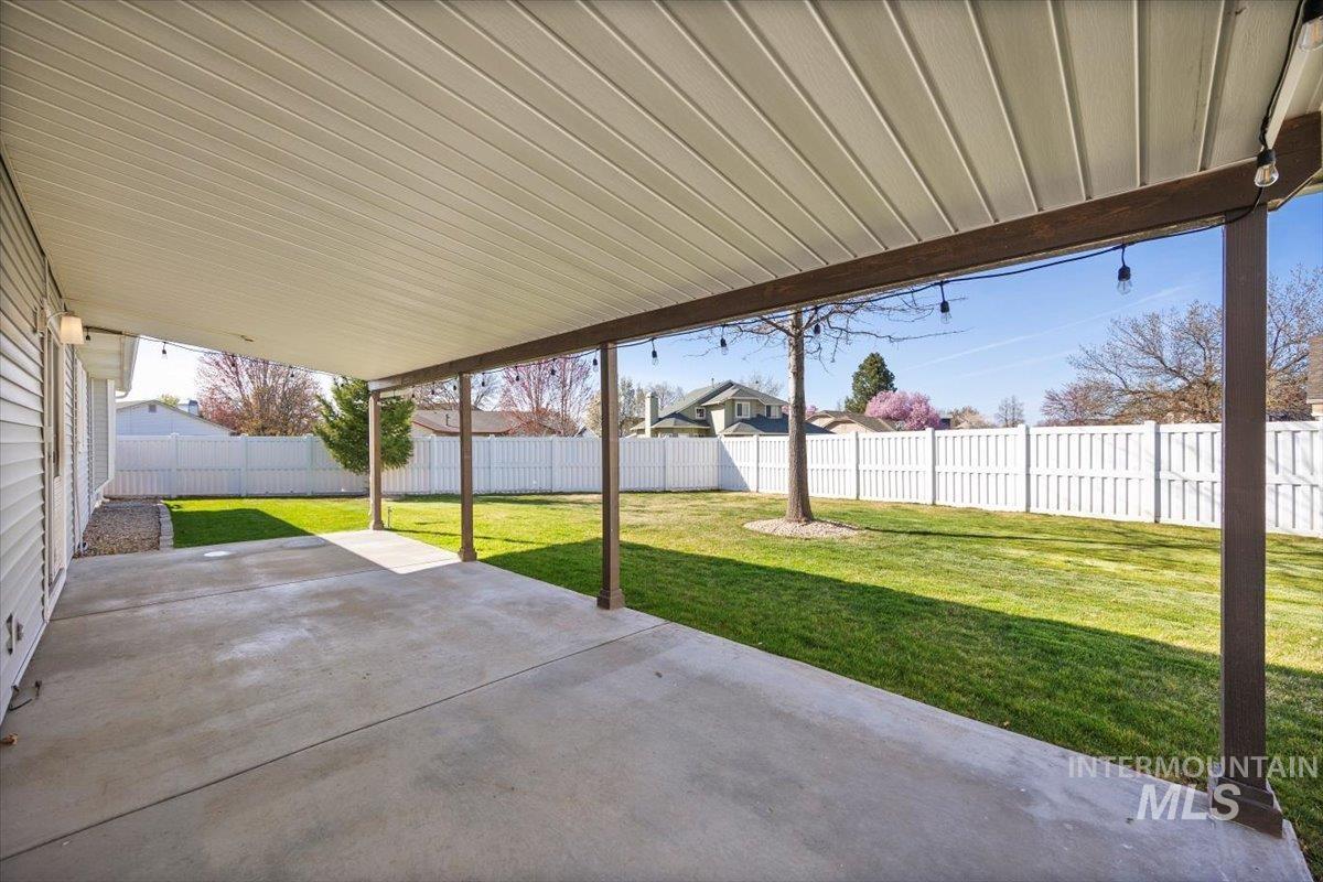 2346 W Rainfall St. Property Photo 38