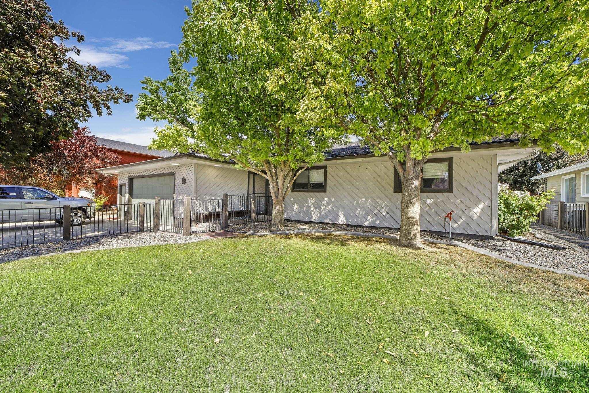 790 Academic Drive Property Photo 1