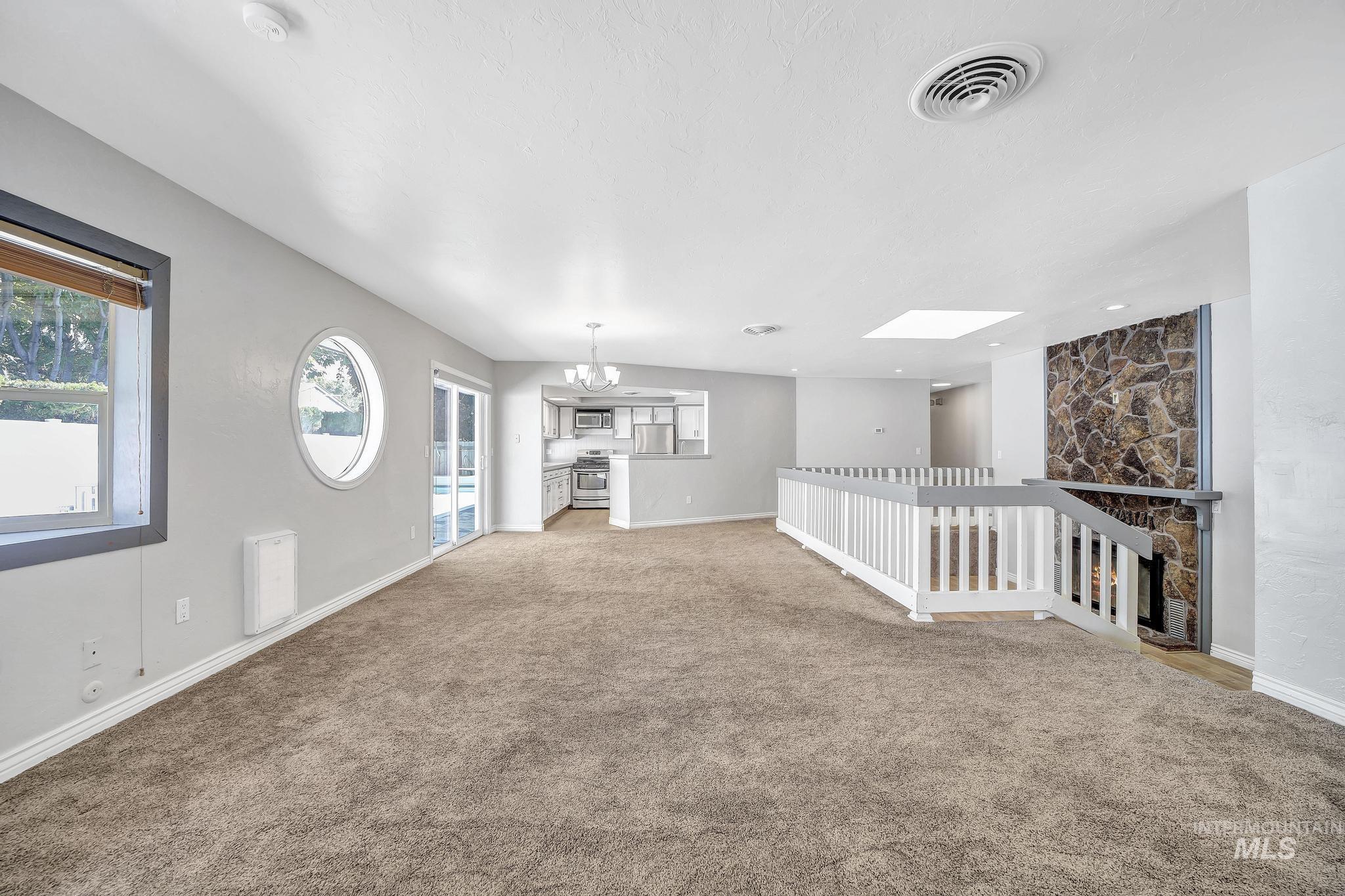 790 Academic Drive Property Photo 13