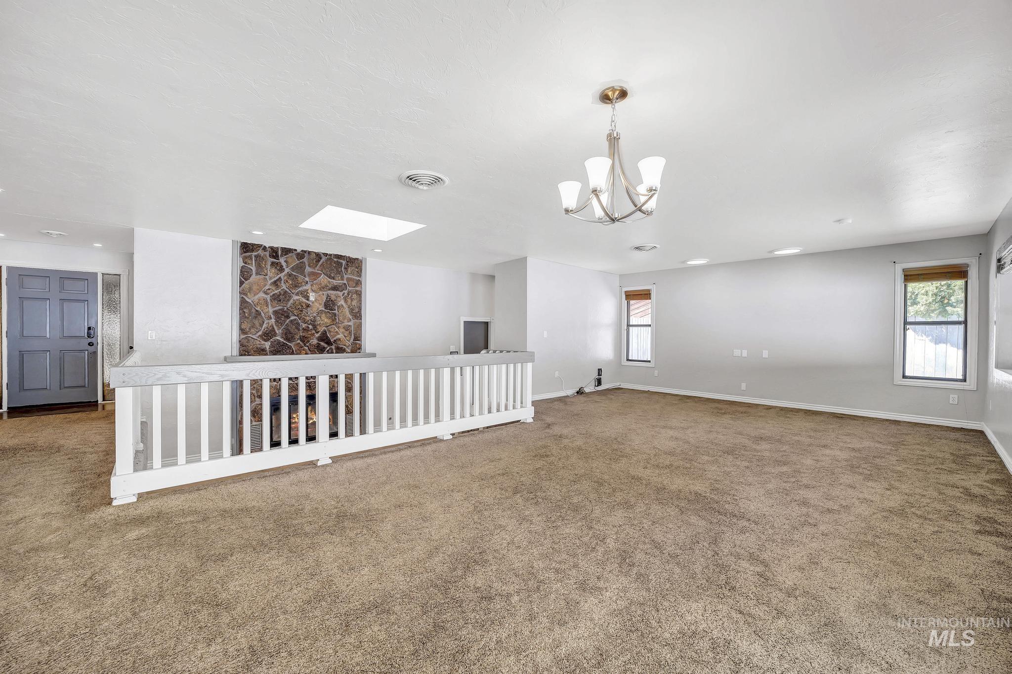 790 Academic Drive Property Photo 14
