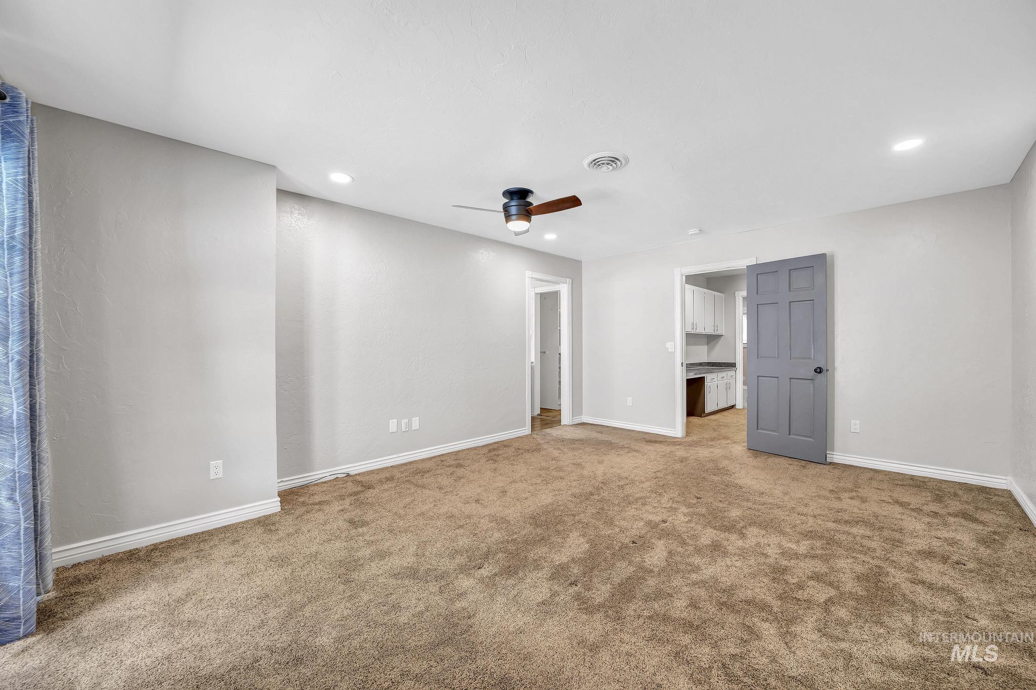 790 Academic Drive Property Photo 18