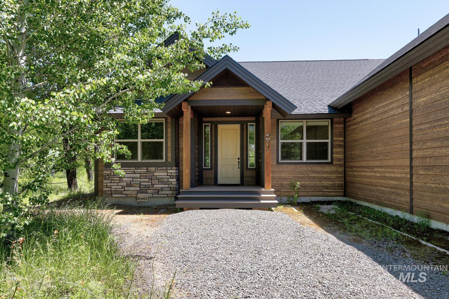 252 Day Star Ln Property Photo 5