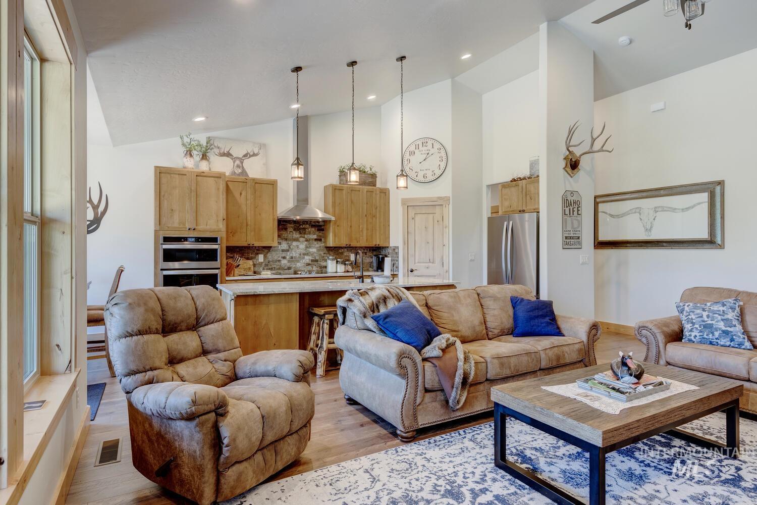 252 Day Star Ln Property Photo 13
