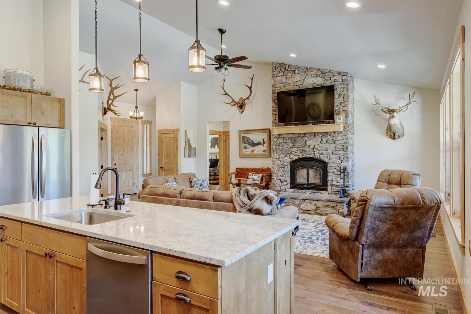 252 Day Star Ln Property Photo 17