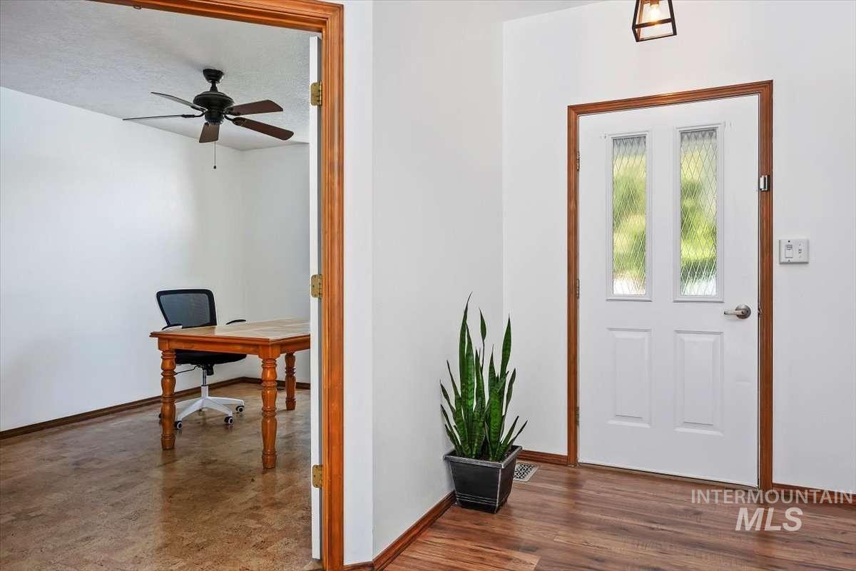 1166 Monaco St Property Photo 3