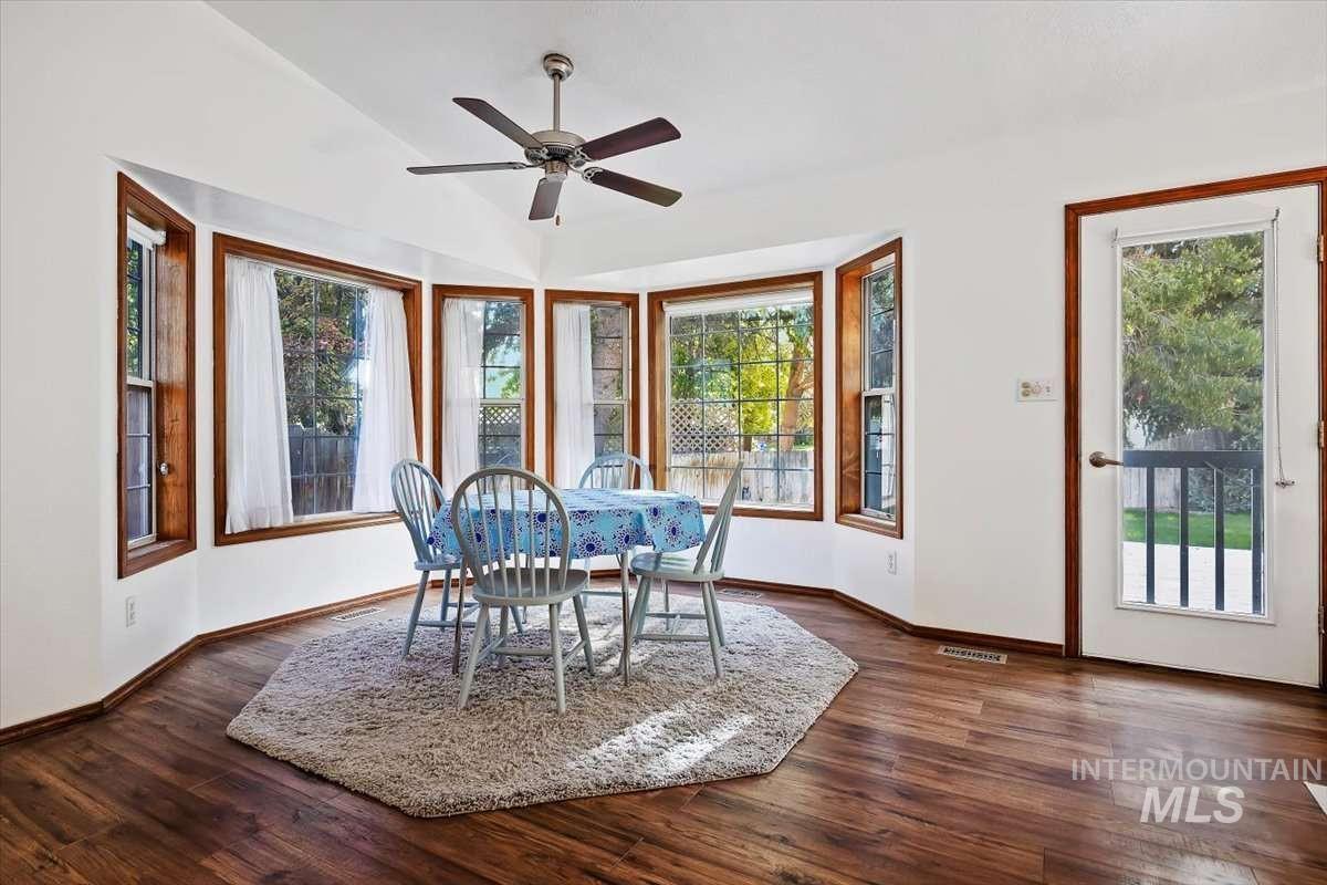 1166 Monaco St Property Photo 15