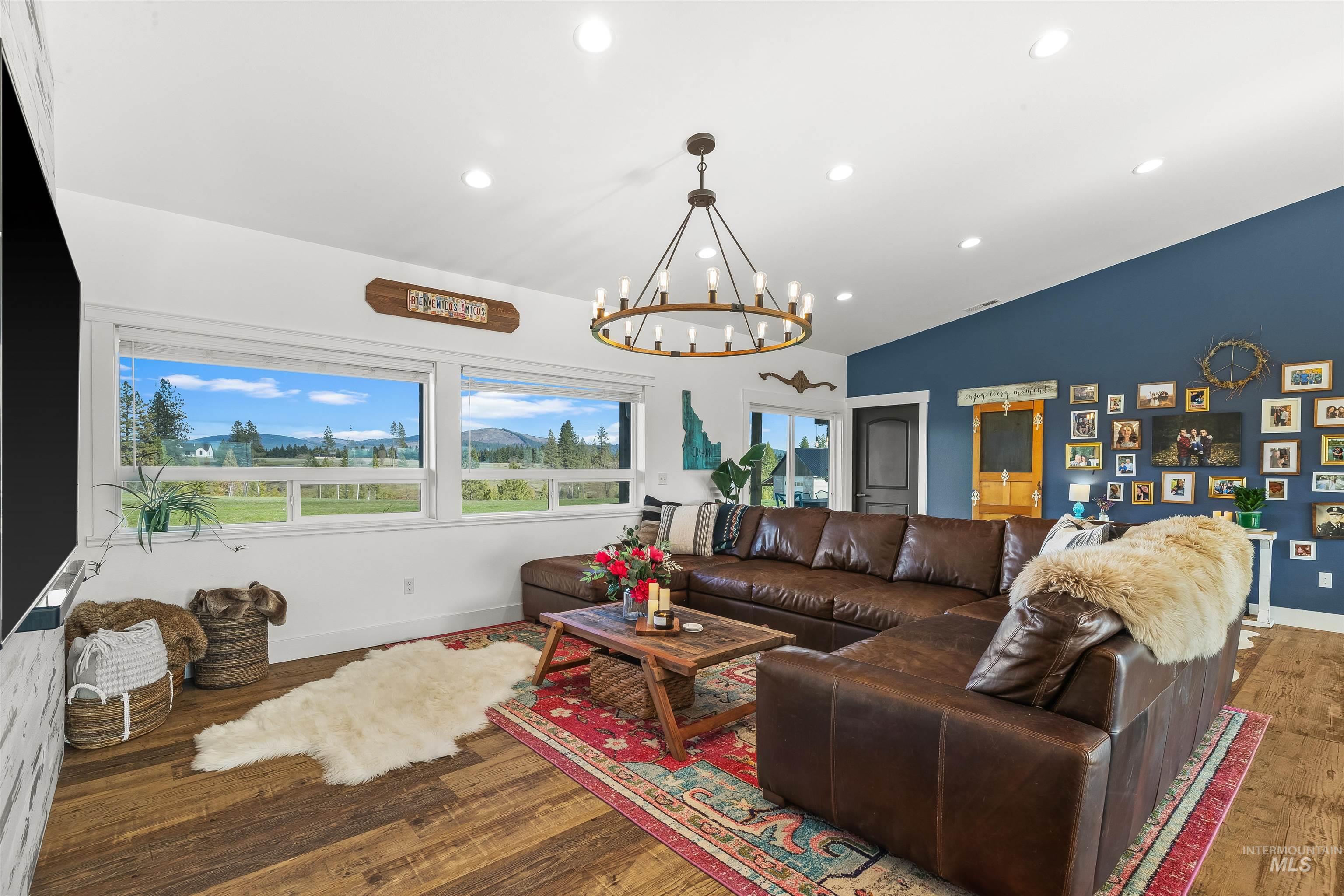 1400 Texas Ridge Rd Property Photo 10