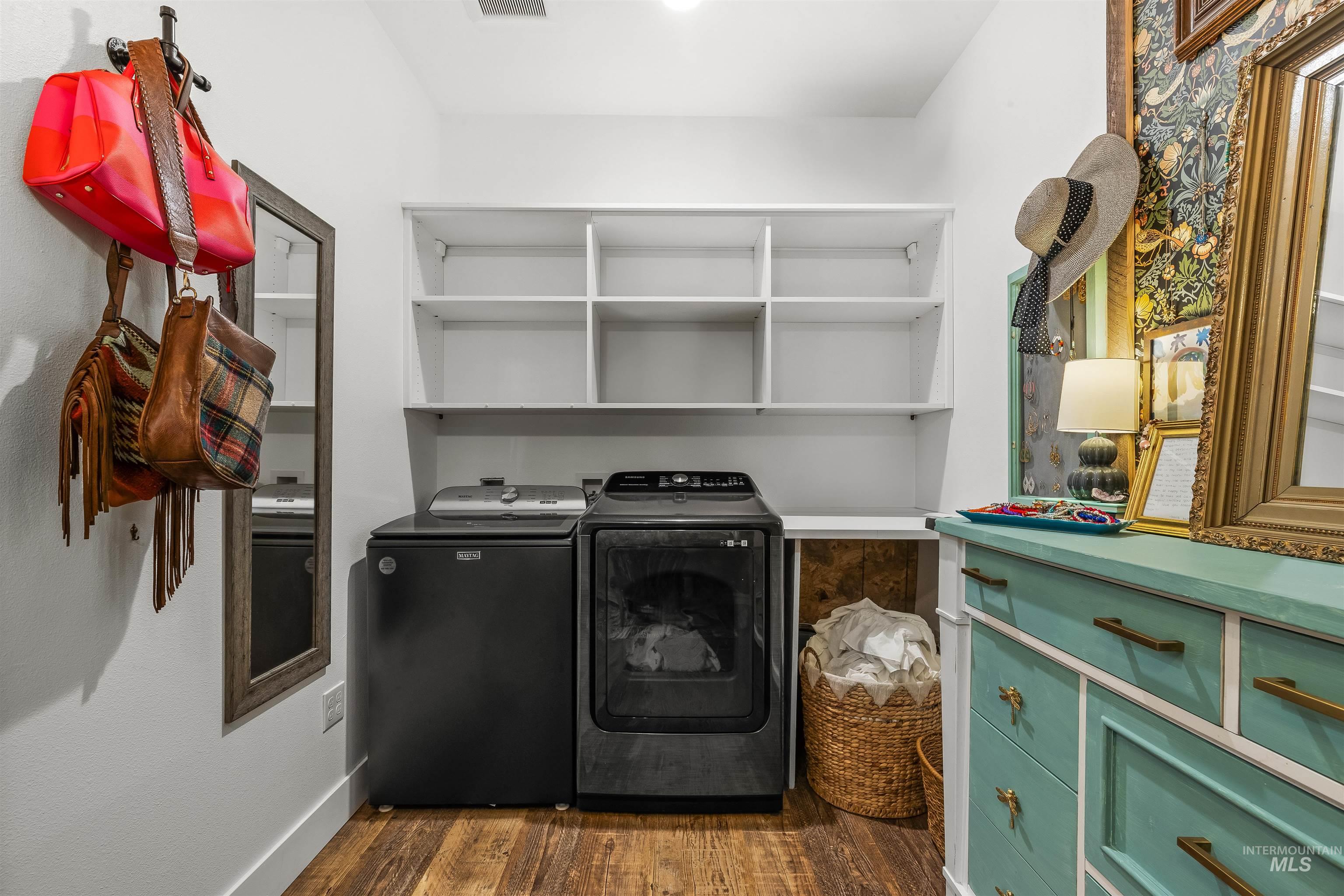 1400 Texas Ridge Rd Property Photo 32