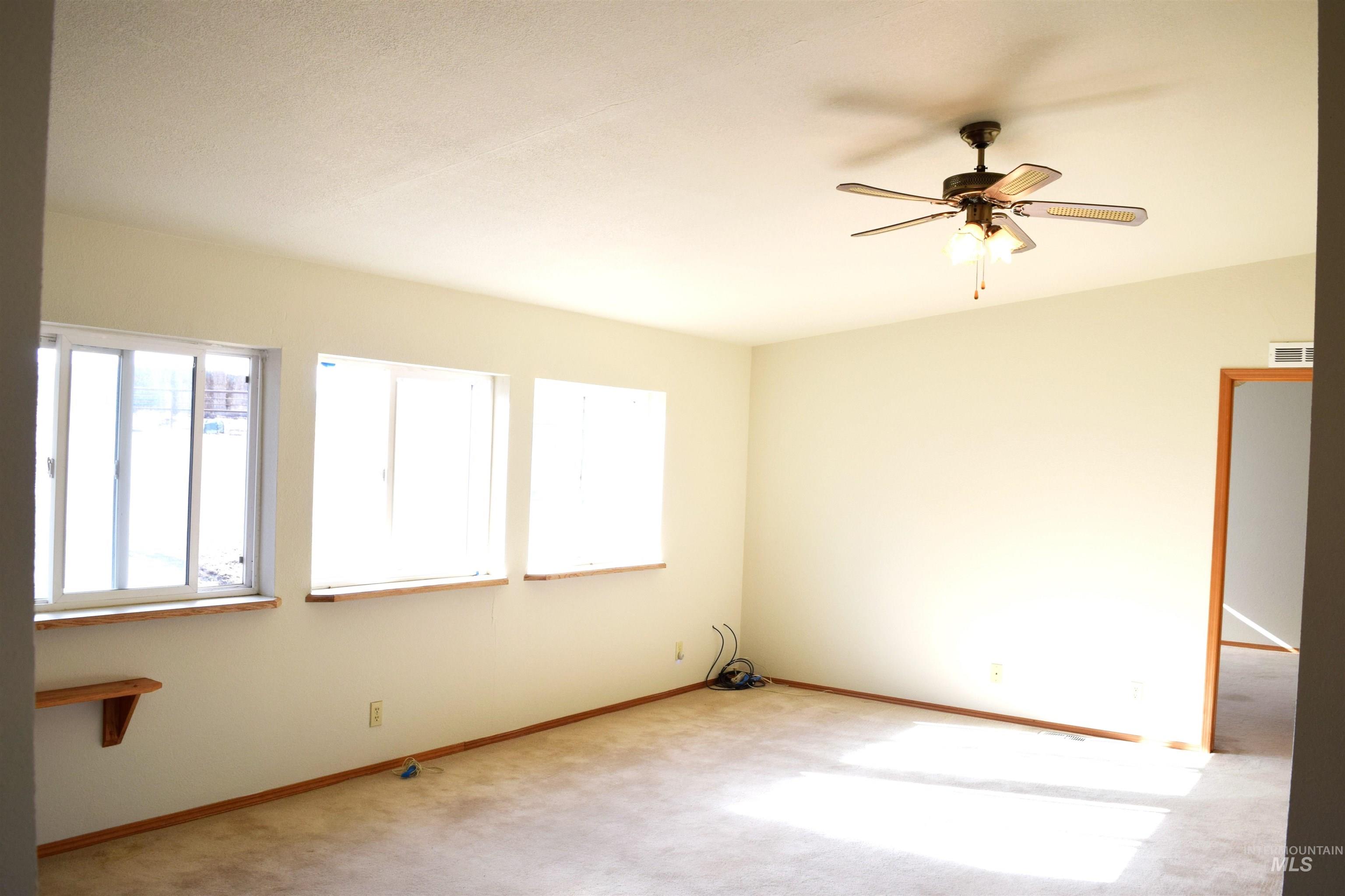 1080 Rock Creek Road Property Photo 6