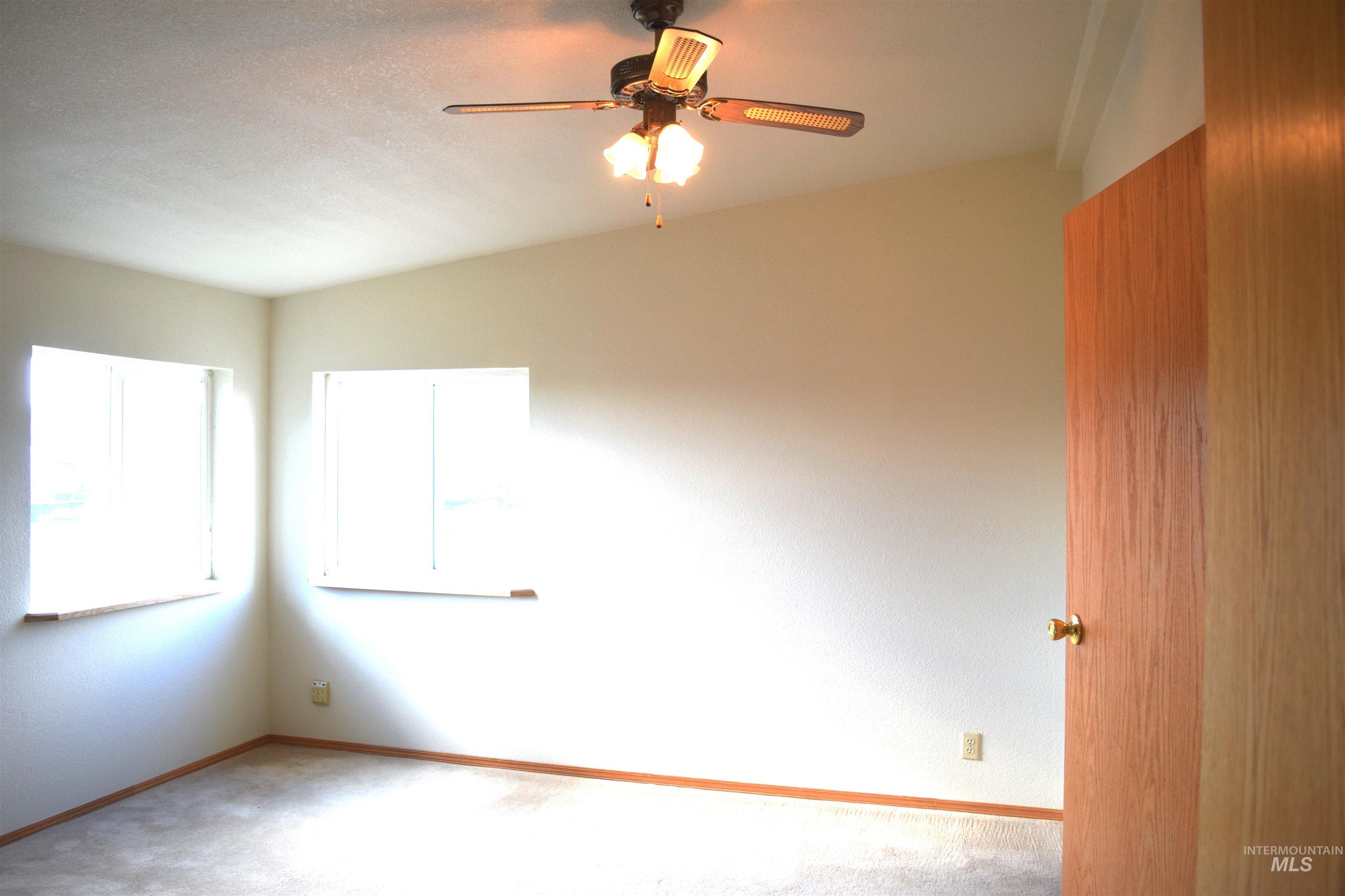 1080 Rock Creek Road Property Photo 8