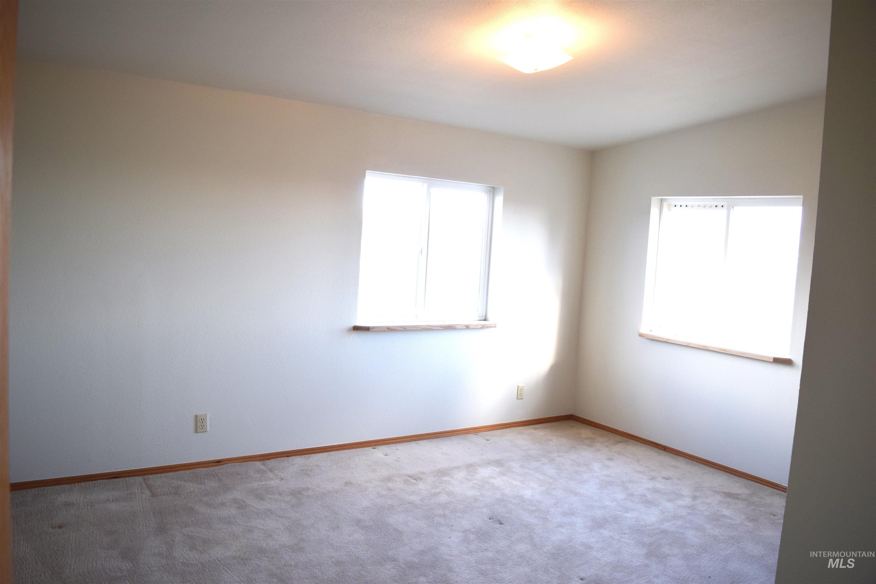 1080 Rock Creek Road Property Photo 9