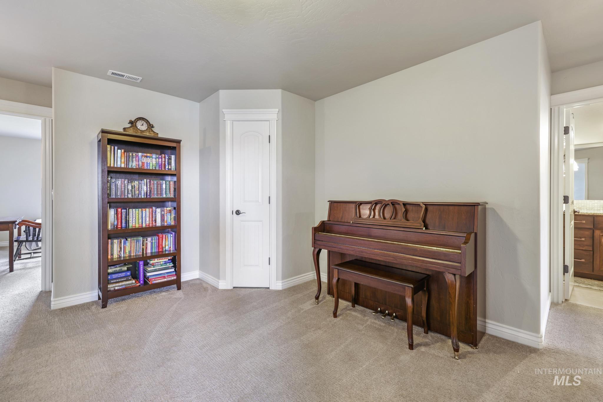 4049 Quail Ridge Drive Property Photo 30