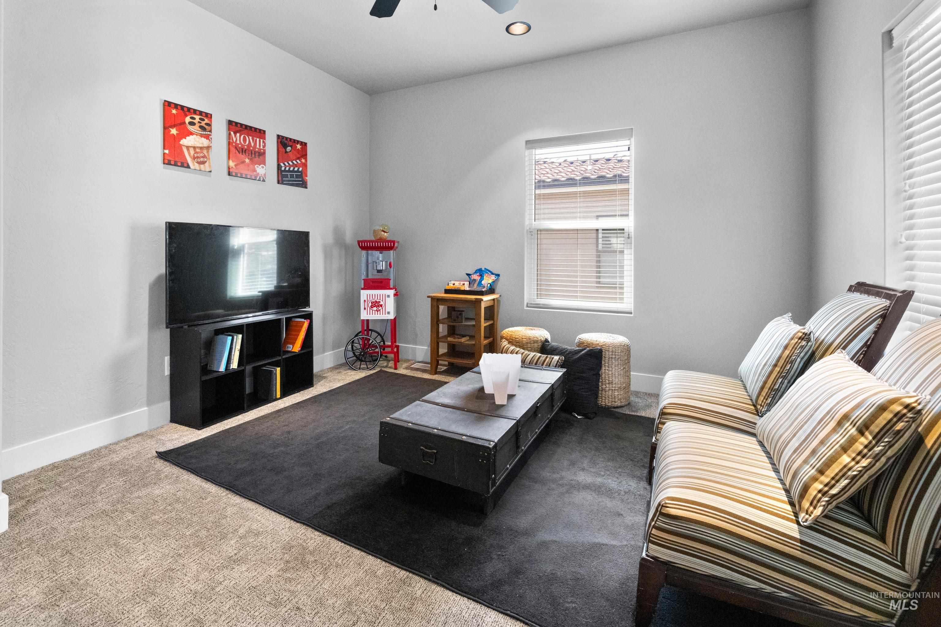 1211 E Spinnaker Property Photo 18