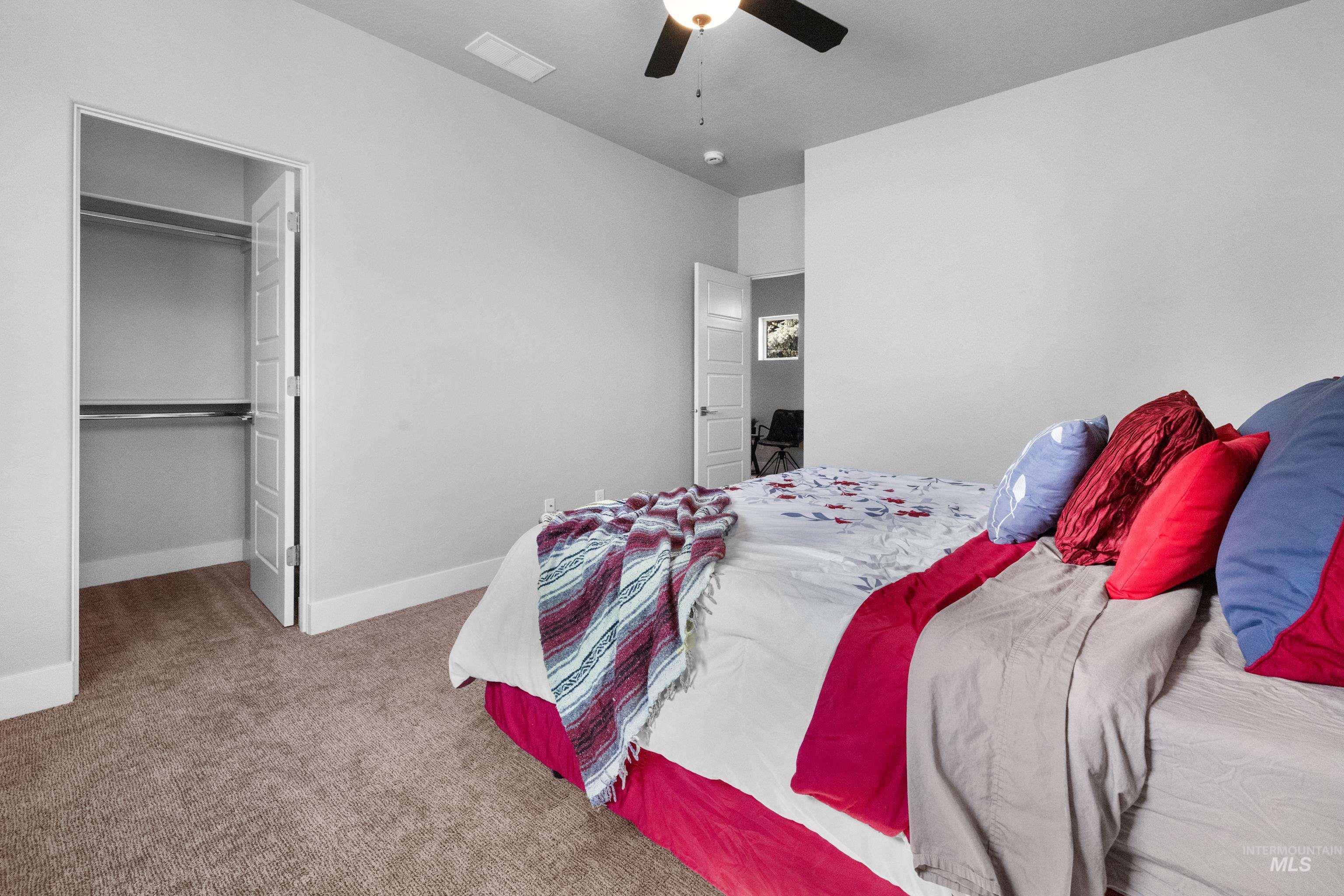 1211 E Spinnaker Property Photo 21