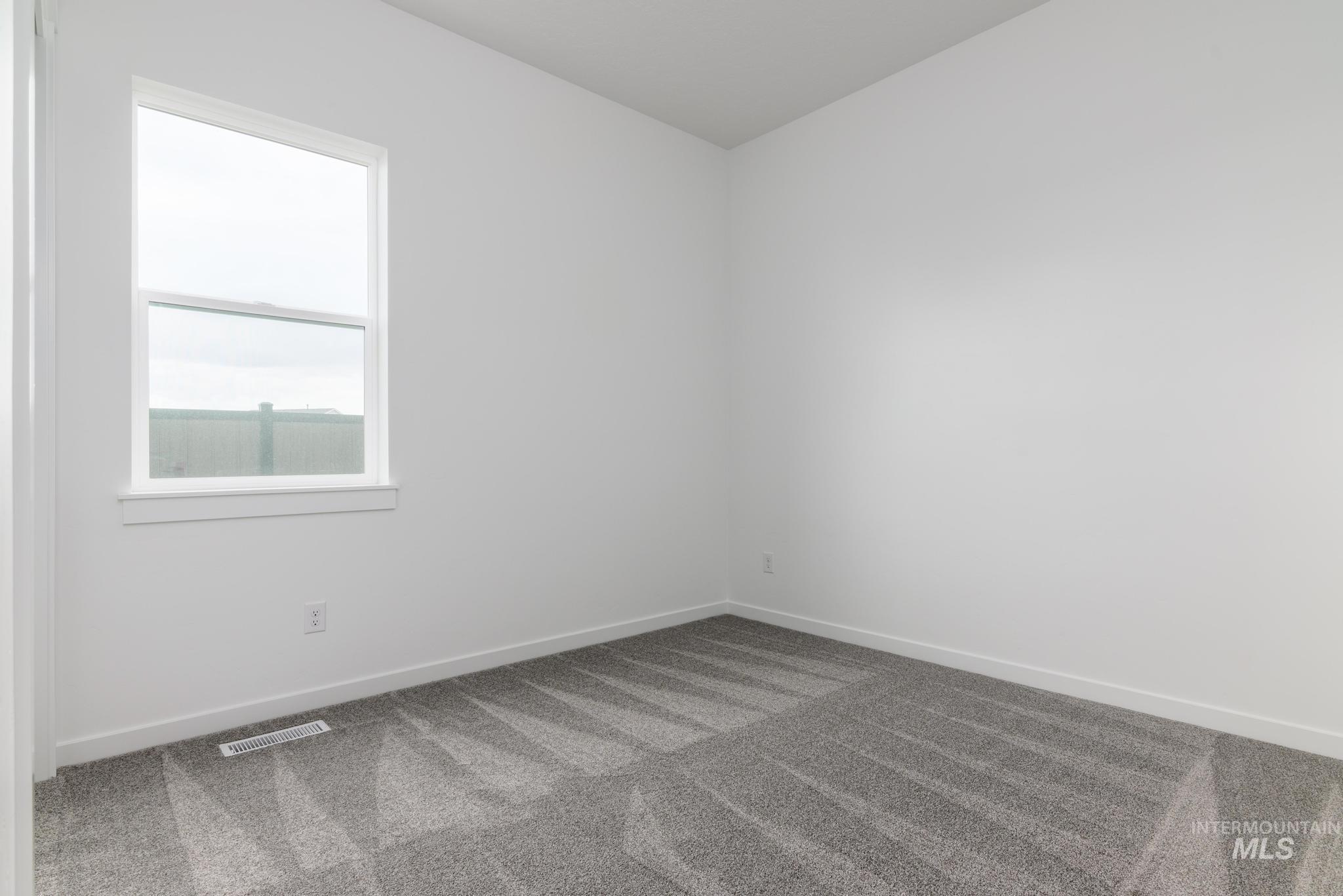 3701 N San Carlos Way Property Photo 22