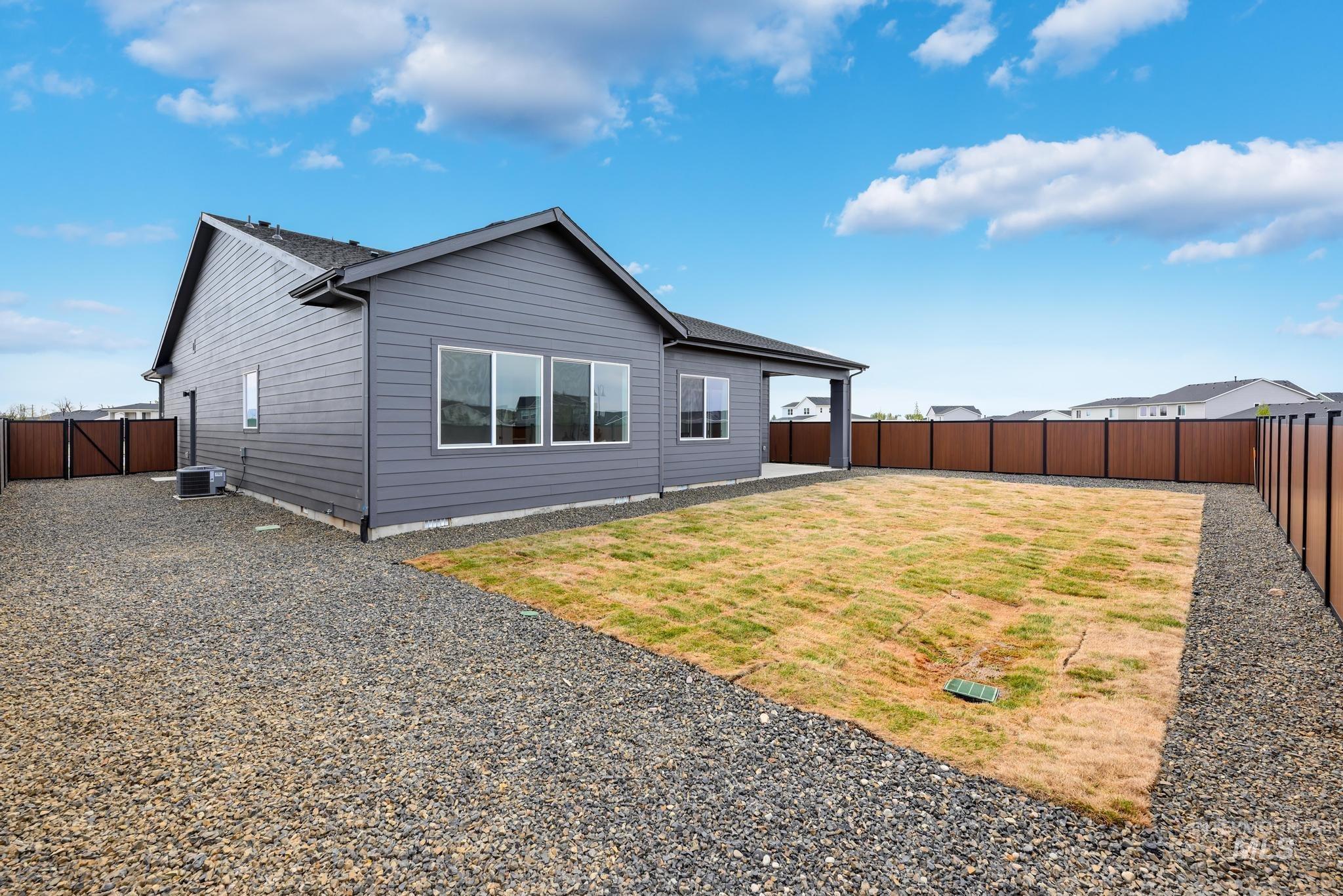 3701 N San Carlos Way Property Photo 28