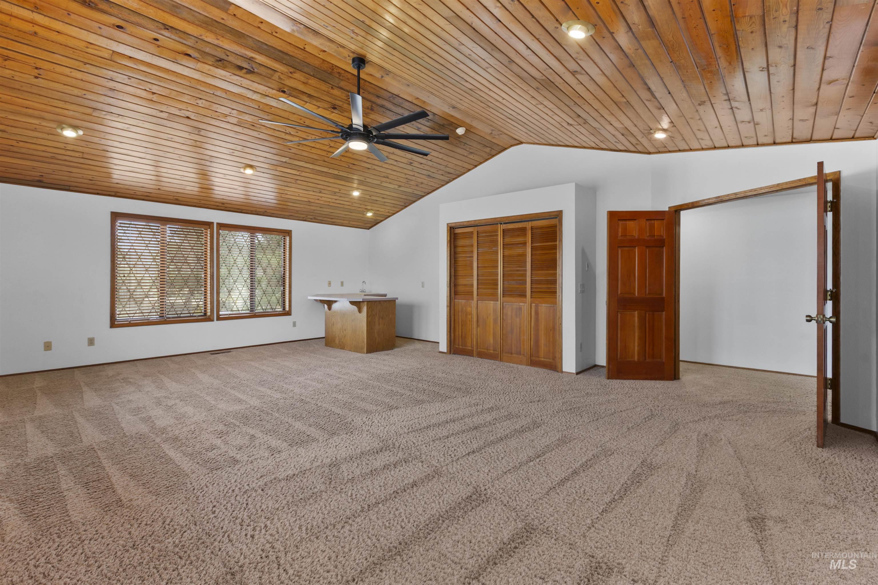 1541 S Oriole Way Property Photo 35