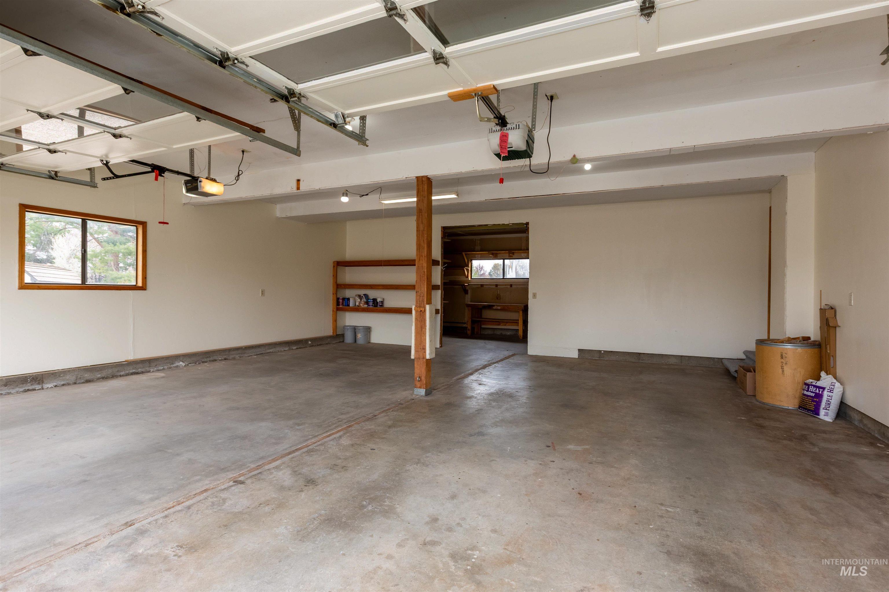 1541 S Oriole Way Property Photo 40