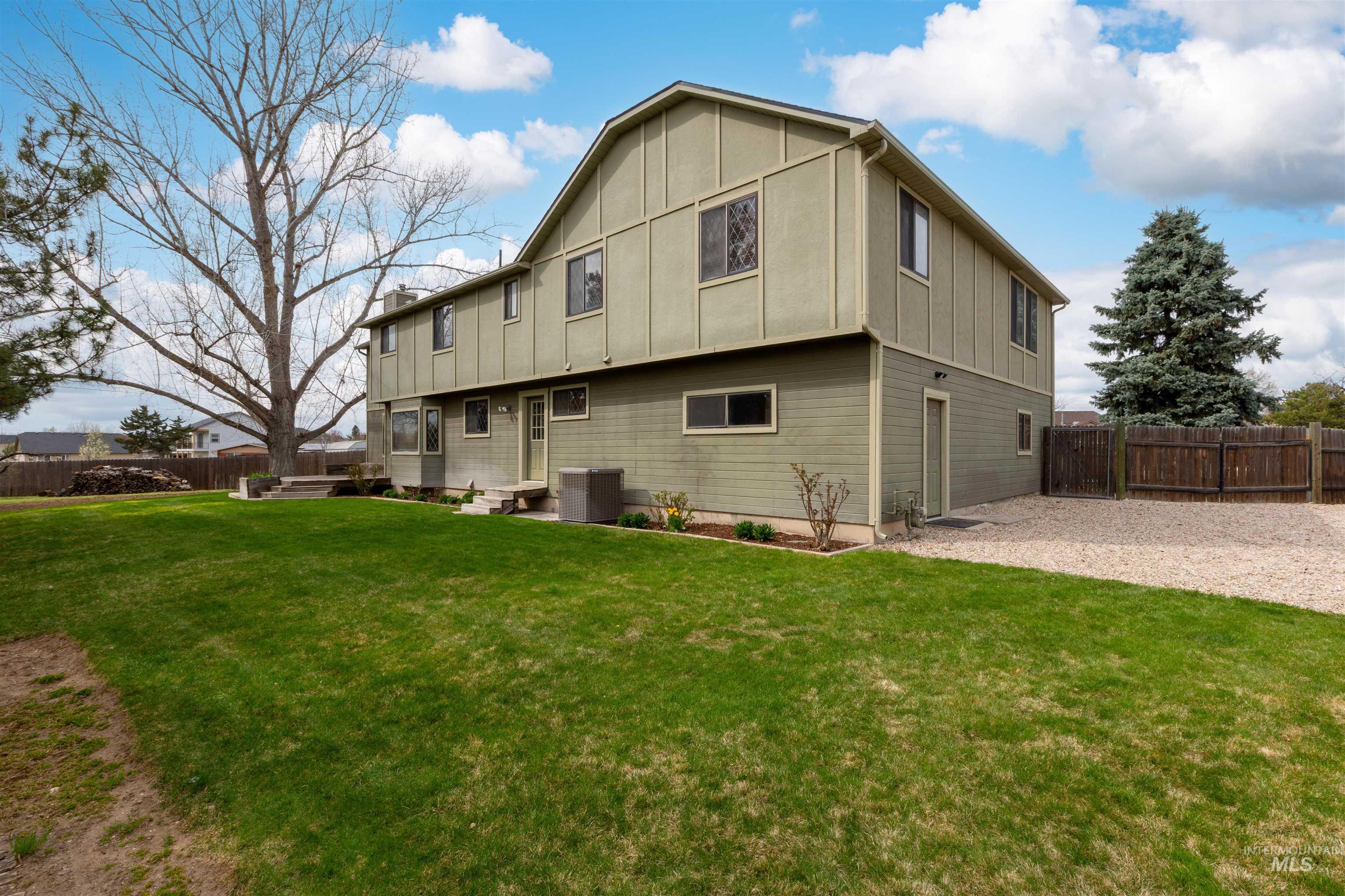 1541 S Oriole Way Property Photo 43