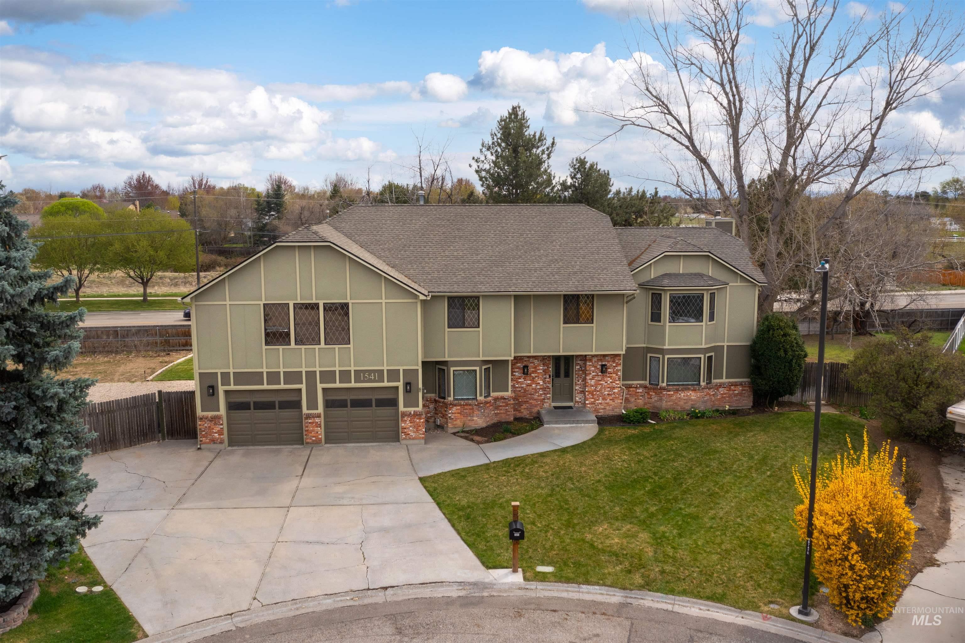 1541 S Oriole Way Property Photo 46
