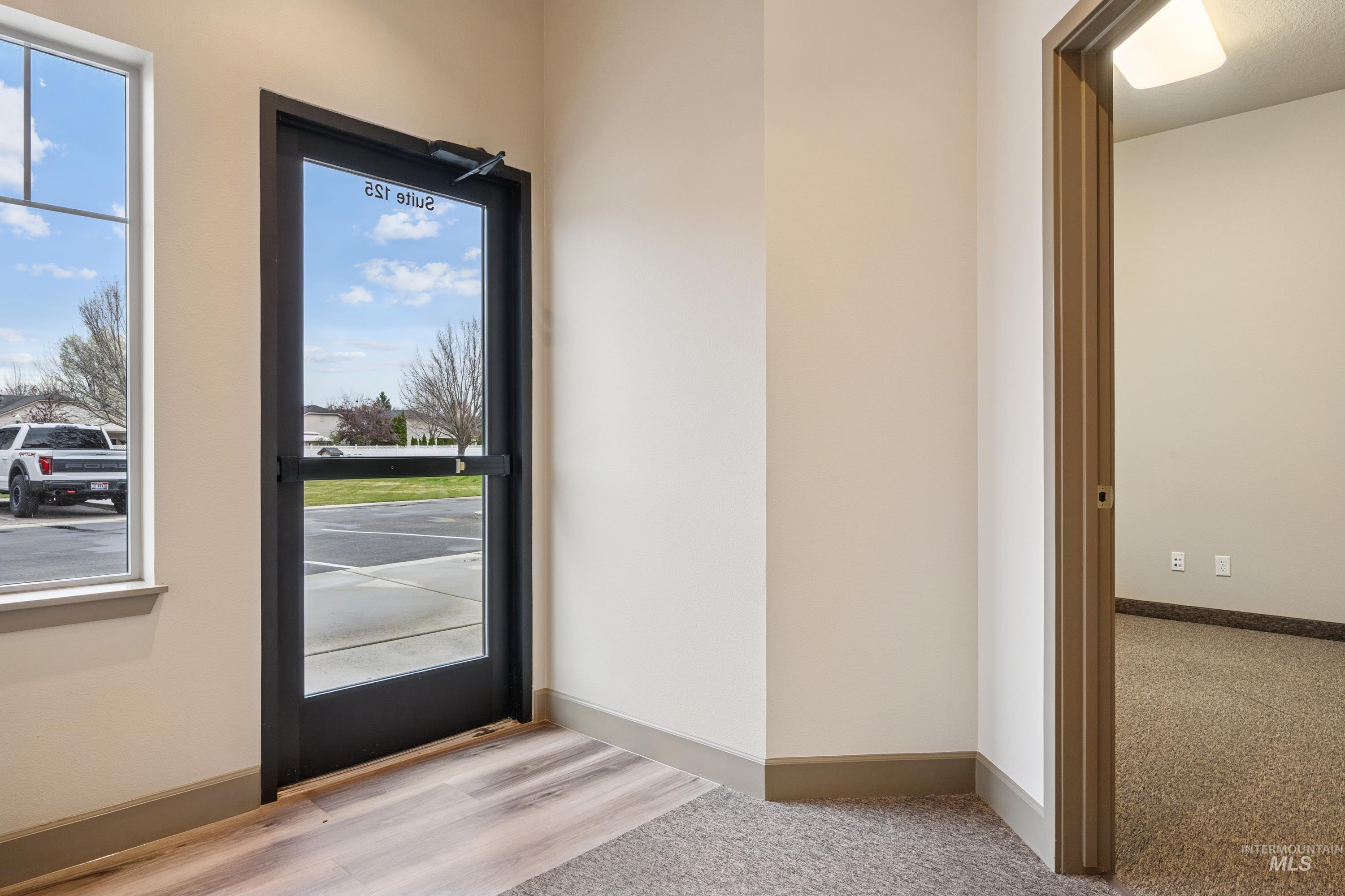 1093 E Iron Eagle Drive- Suite 125 Property Photo 5
