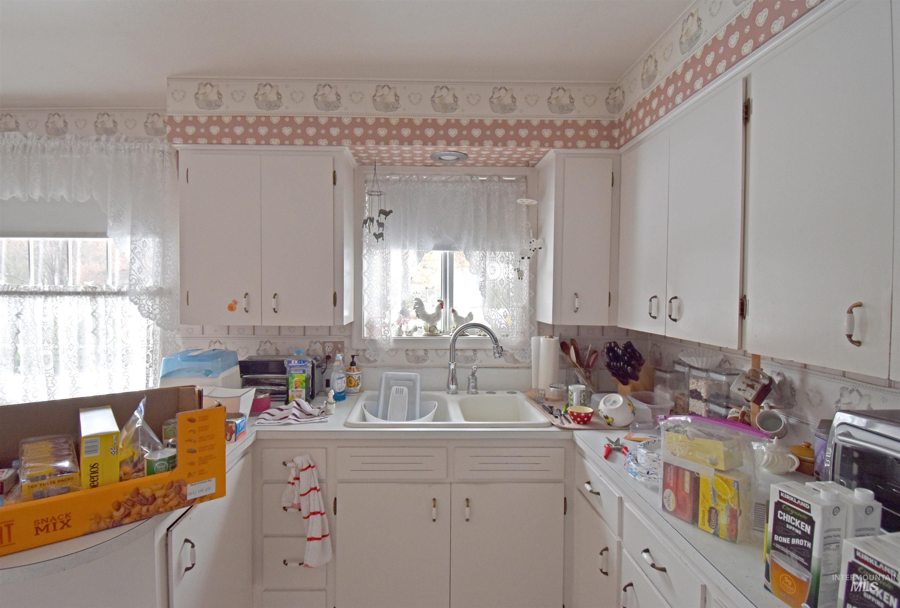 417 Park Drive Property Photo 6