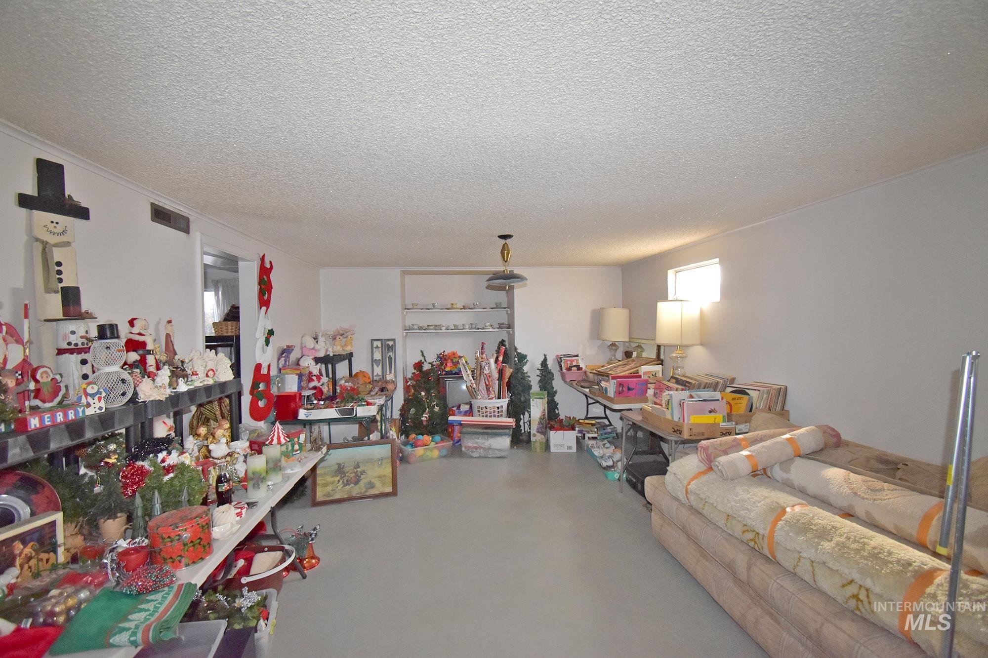 417 Park Drive Property Photo 11
