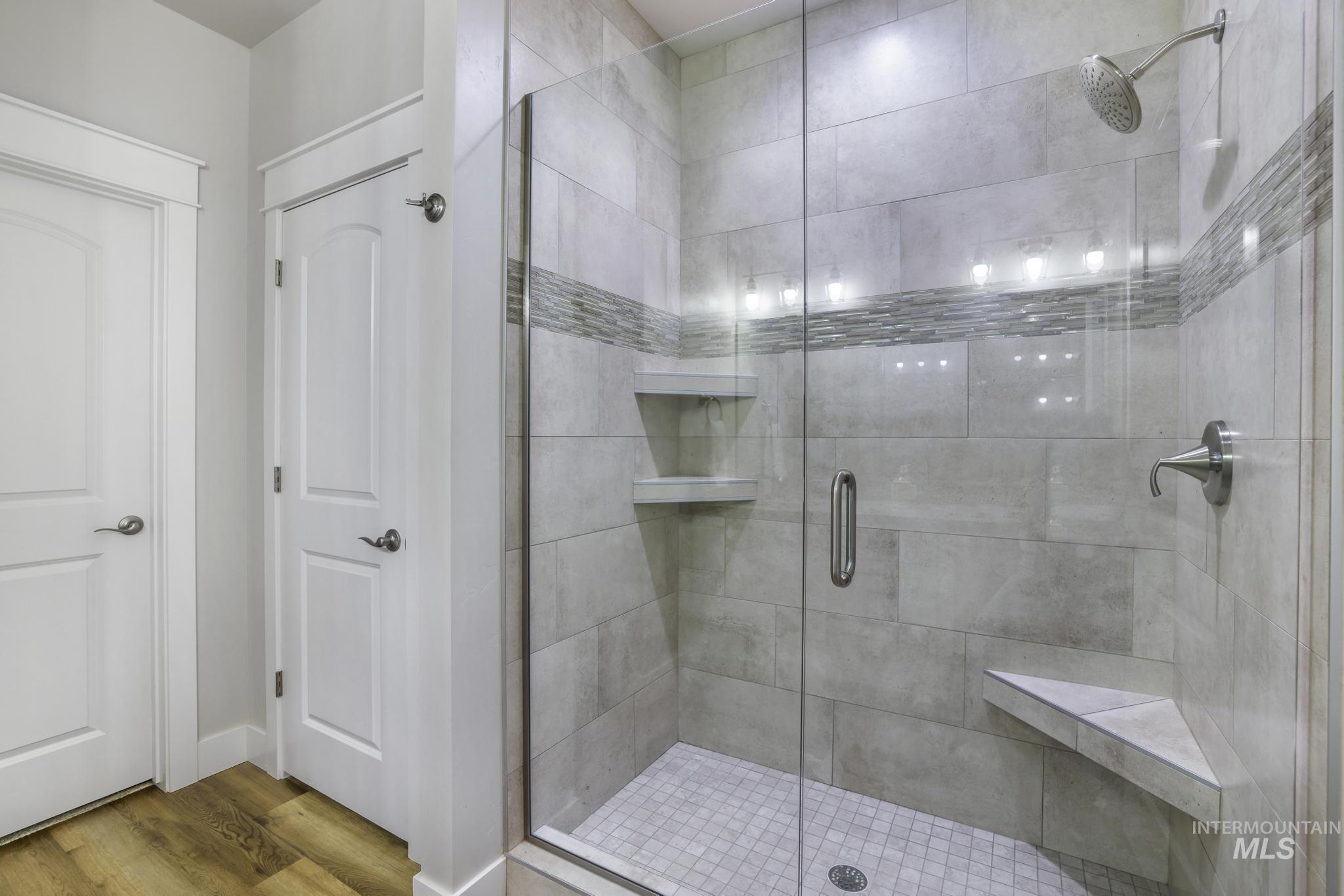 1051 Dunnigan St Property Photo 20