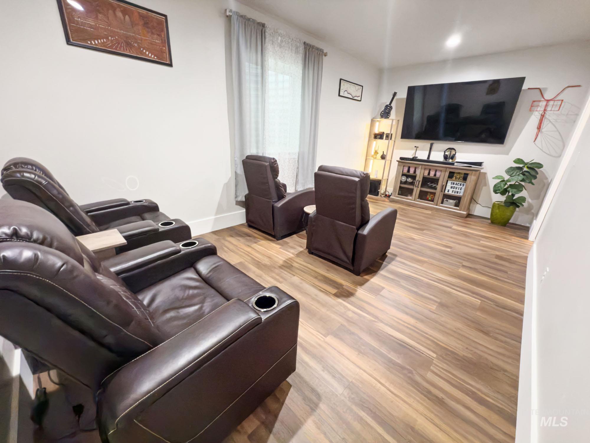 7063 S Pear Blossom Property Photo 34