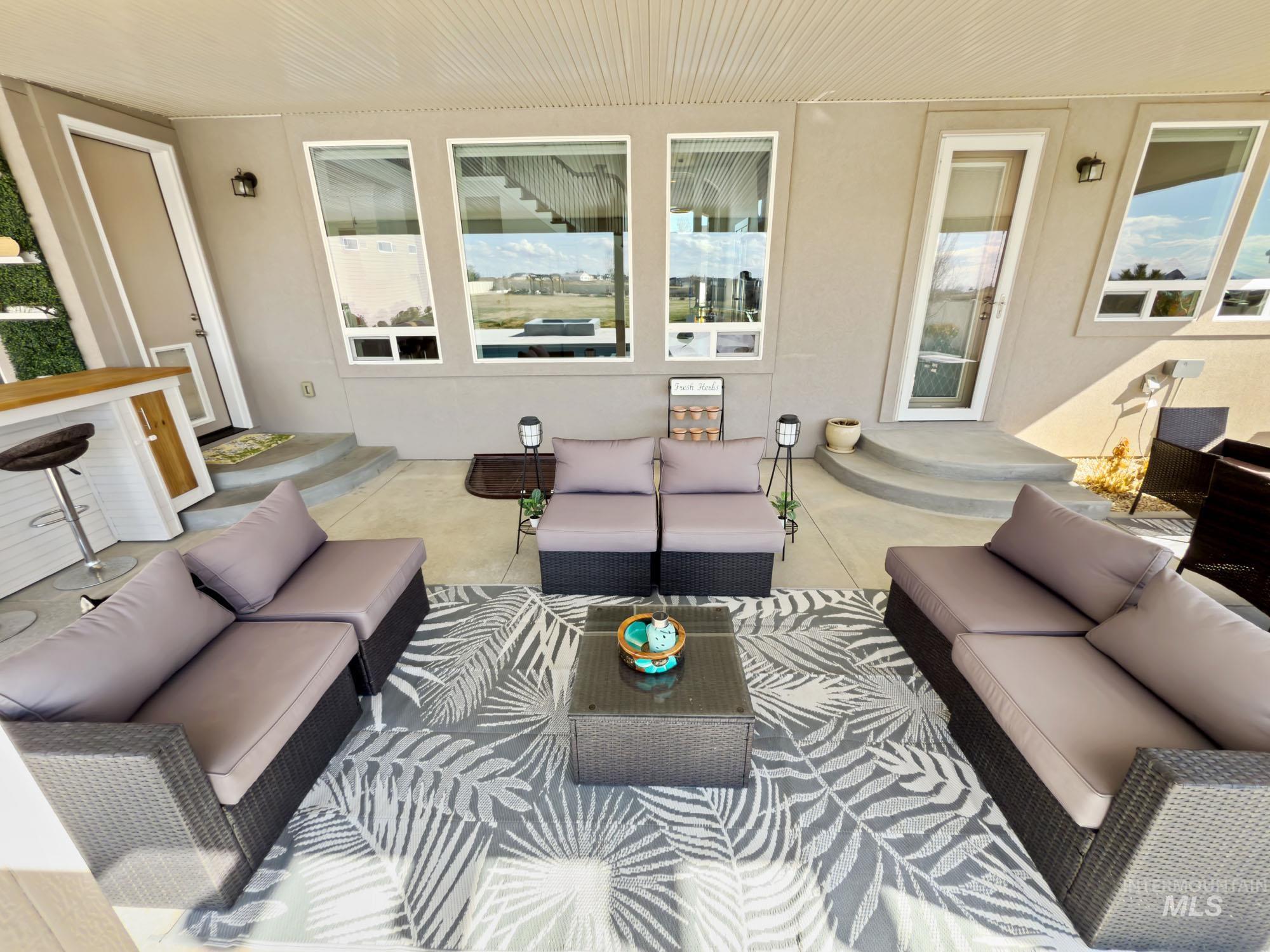 7063 S Pear Blossom Property Photo 37