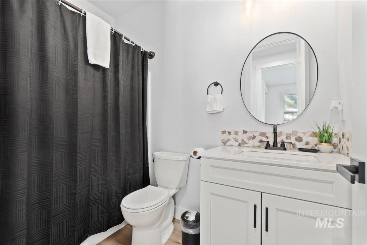 412 Antonette Cir Property Photo 18