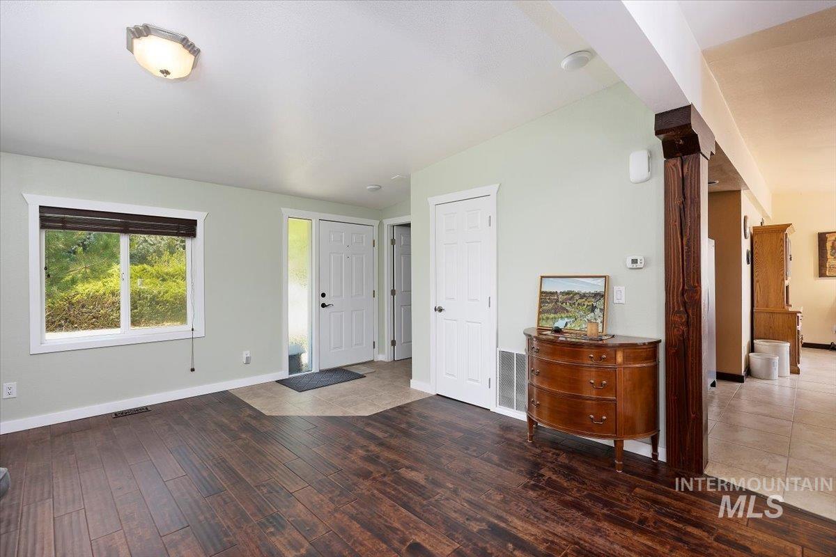 4806 Salmon Creek Dr Property Photo 10