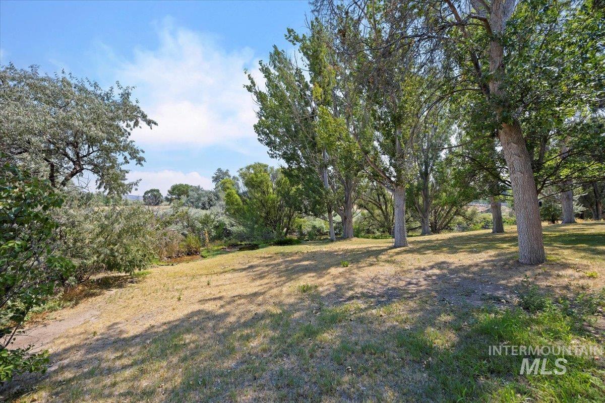 4806 Salmon Creek Dr Property Photo 33