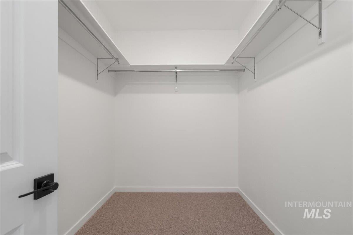 546 Thistle Hills Ave Property Photo 22