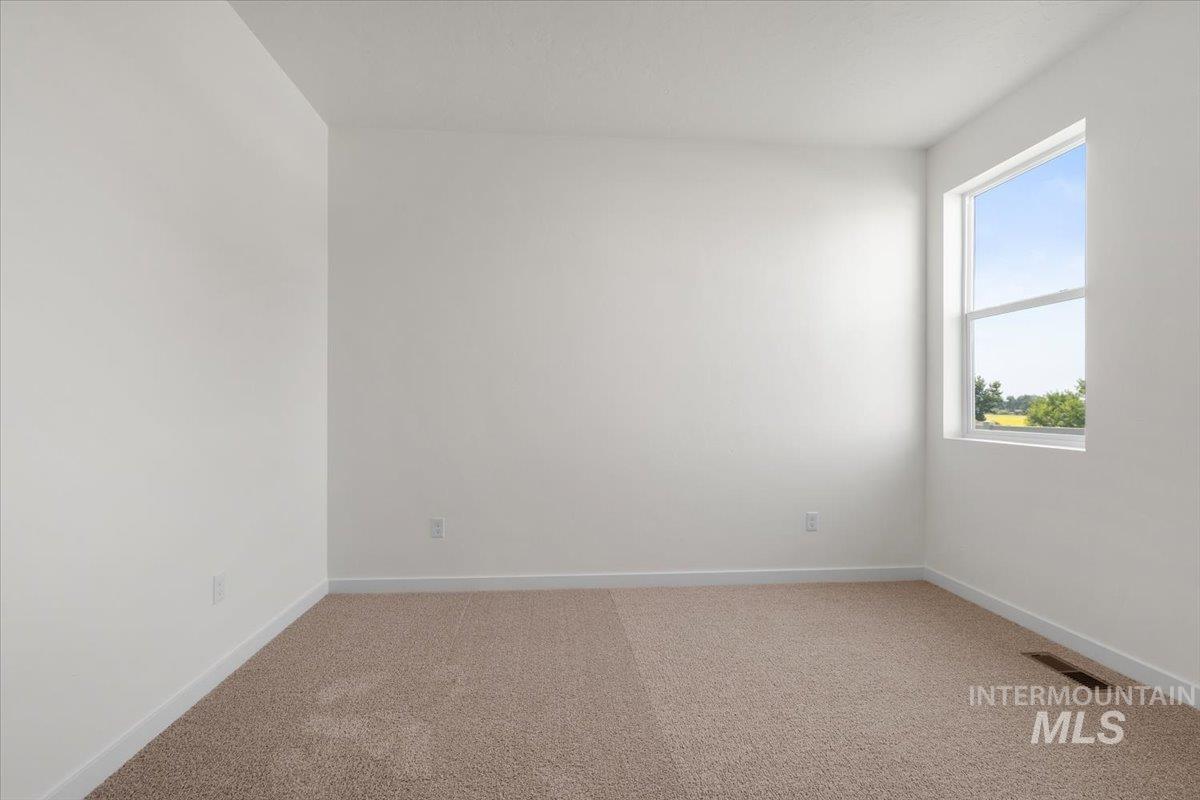 546 Thistle Hills Ave Property Photo 26