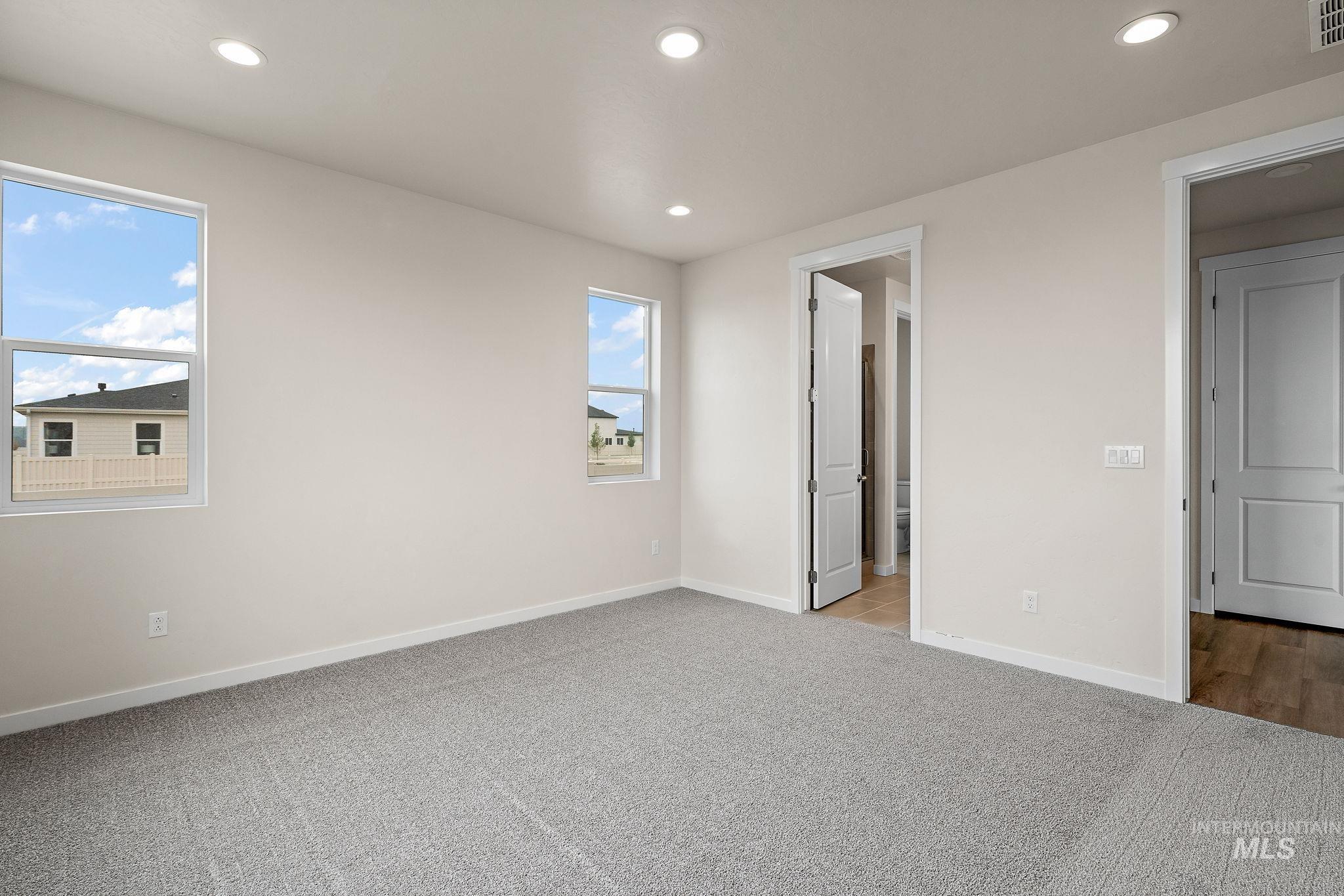 1230 Stirling Meadows Ct Property Photo 20