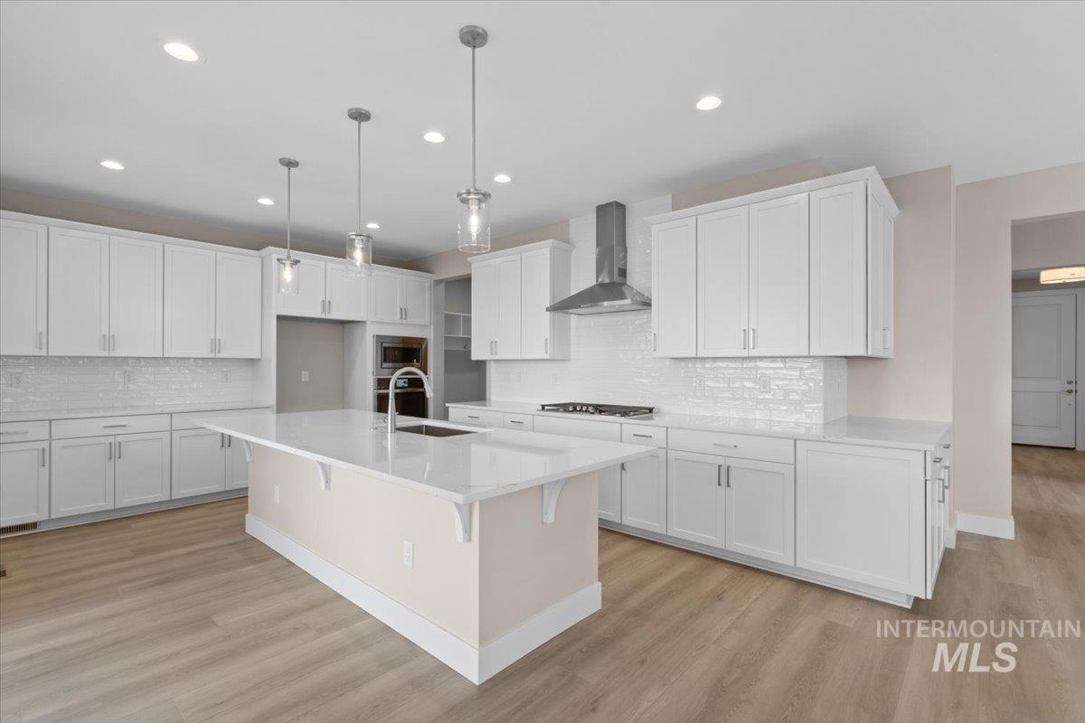 393 N Tempsford Way Property Photo 14