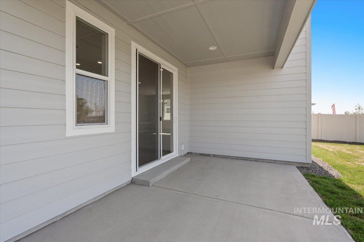 393 N Tempsford Way Property Photo 42