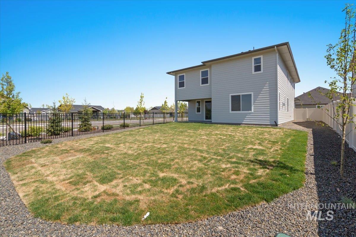 393 N Tempsford Way Property Photo 46