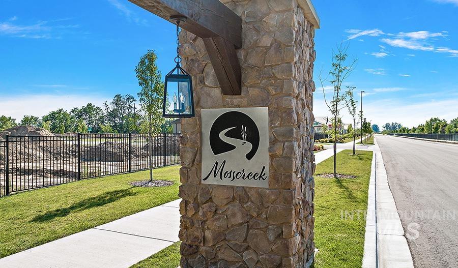 393 N Tempsford Way Property Photo 47