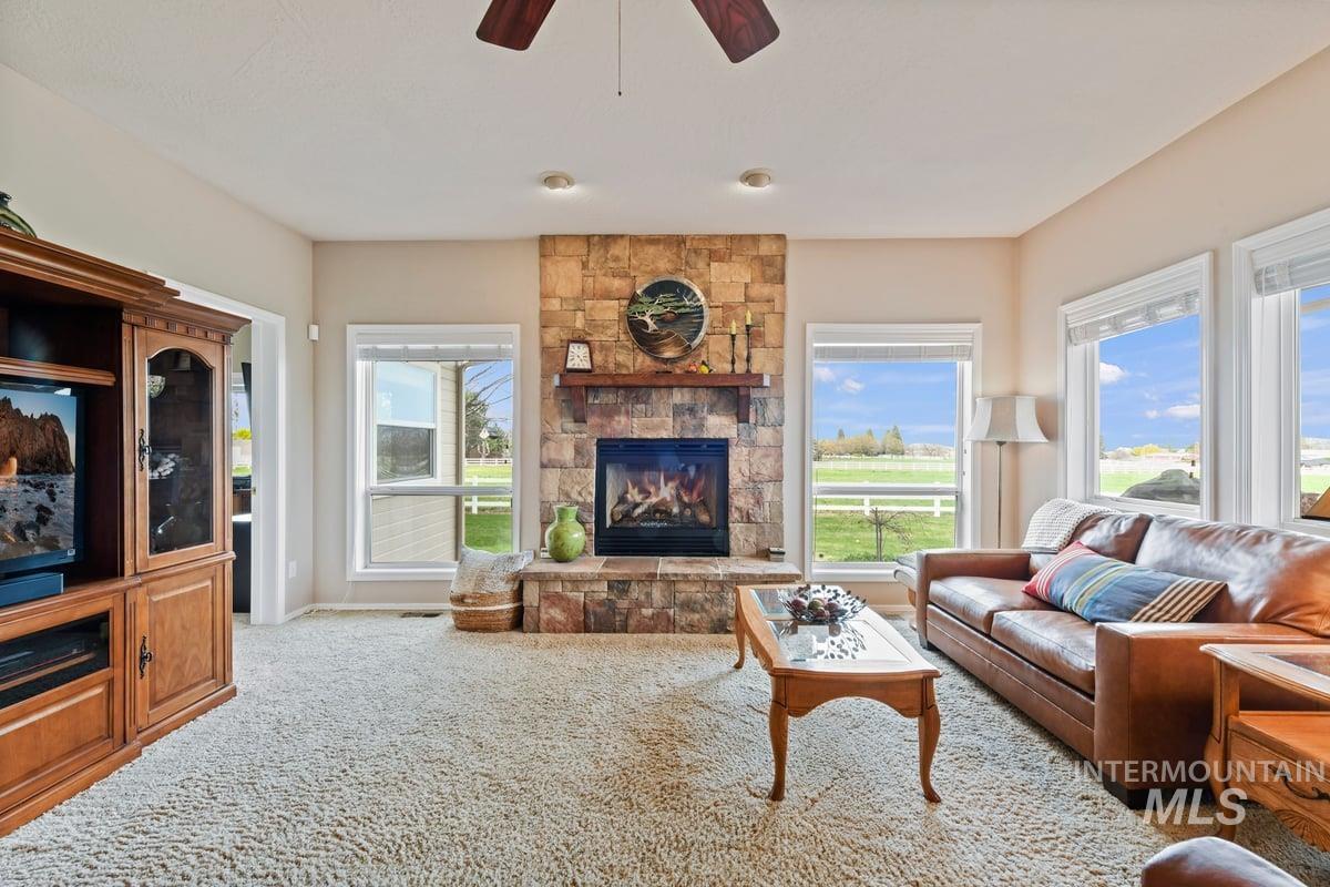 1760 W Verneal Property Photo 8