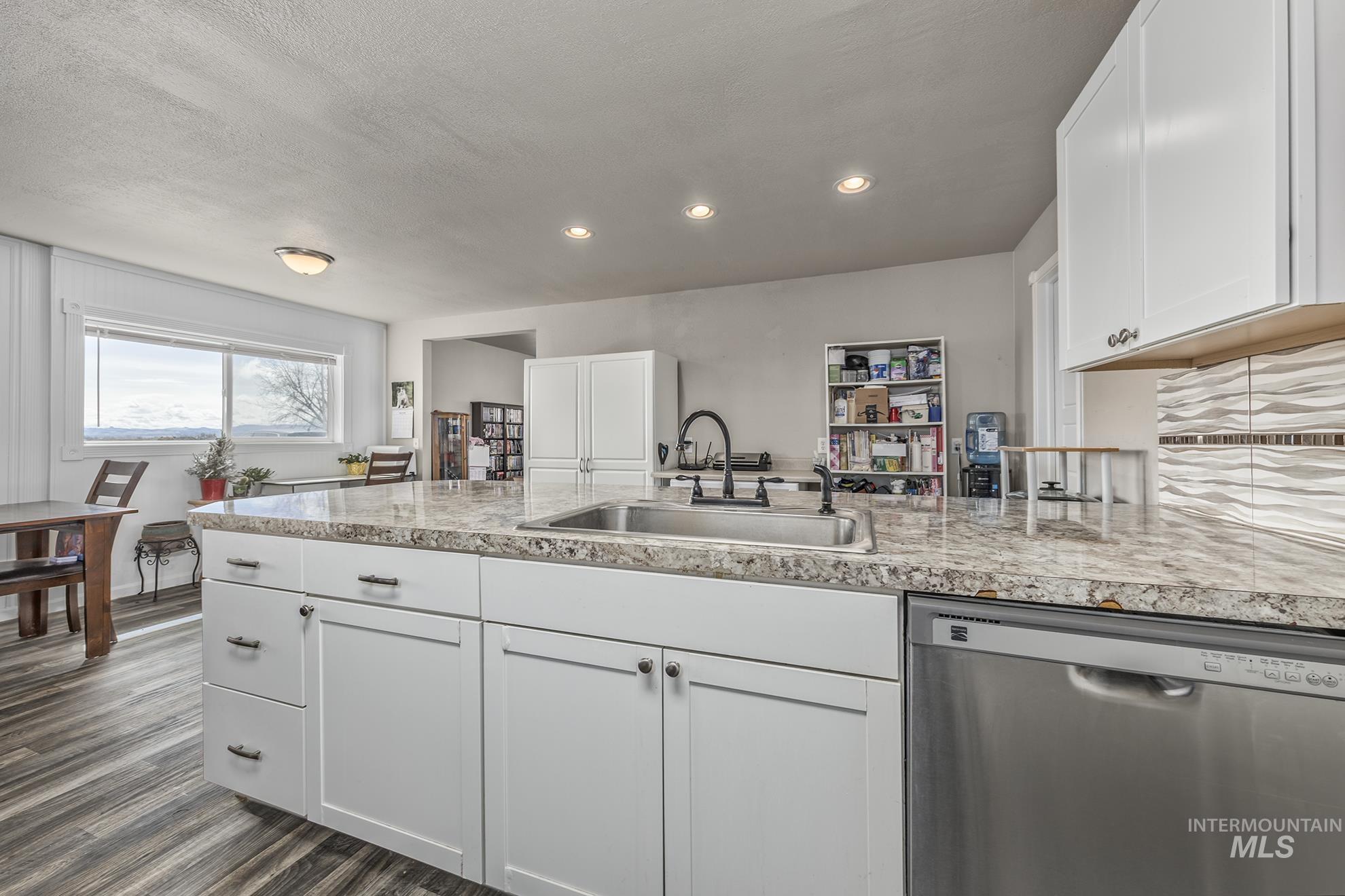 29390 Old Fort Boise Rd Property Photo 8