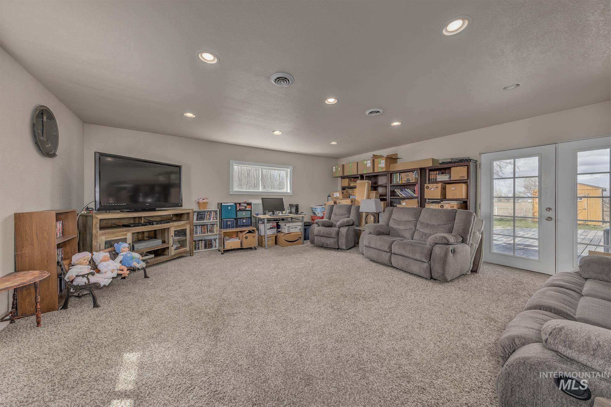 29390 Old Fort Boise Rd Property Photo 9